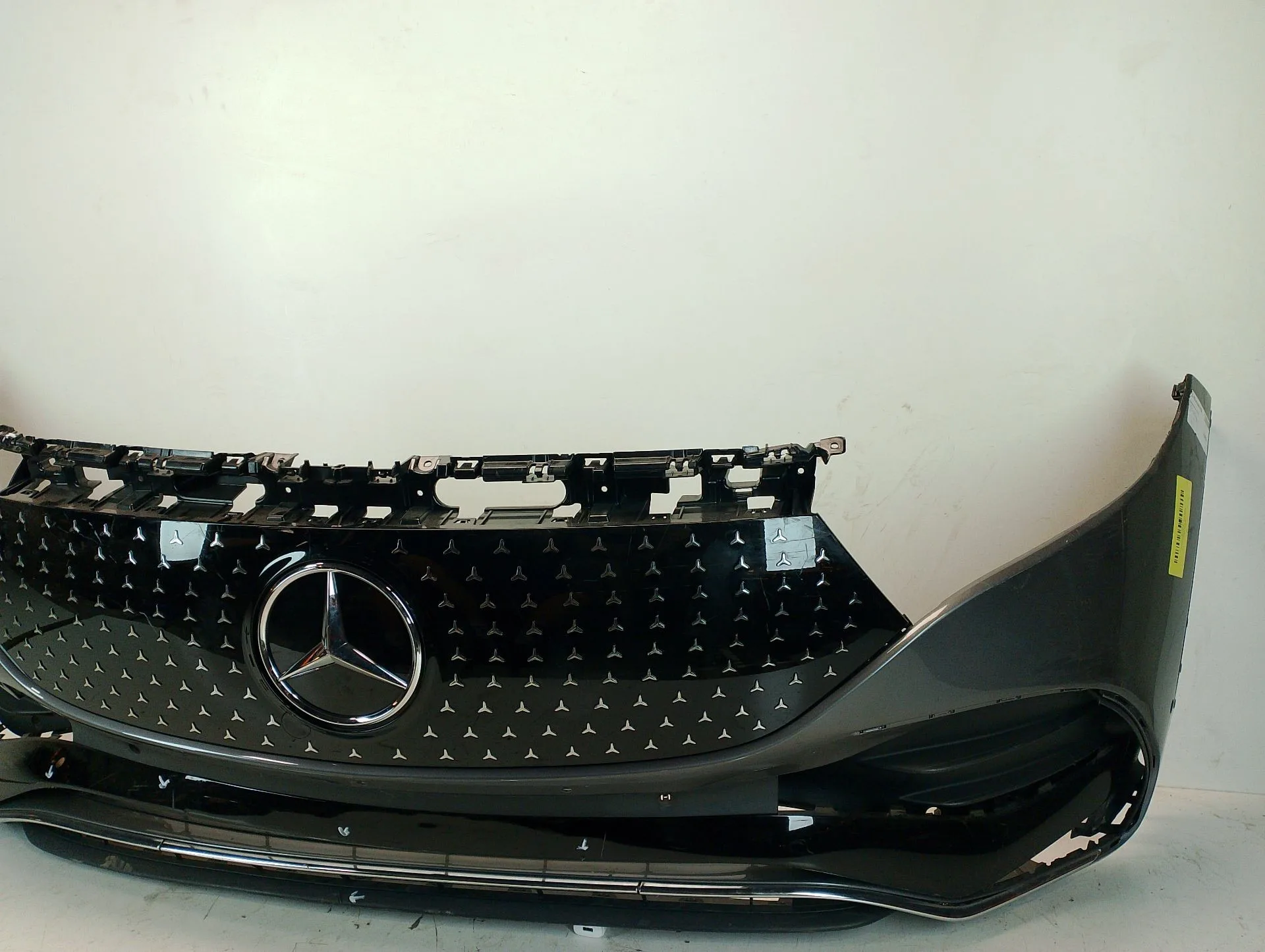 Paragolpes Delantero para Mercedes-Benz Eqb (X243)