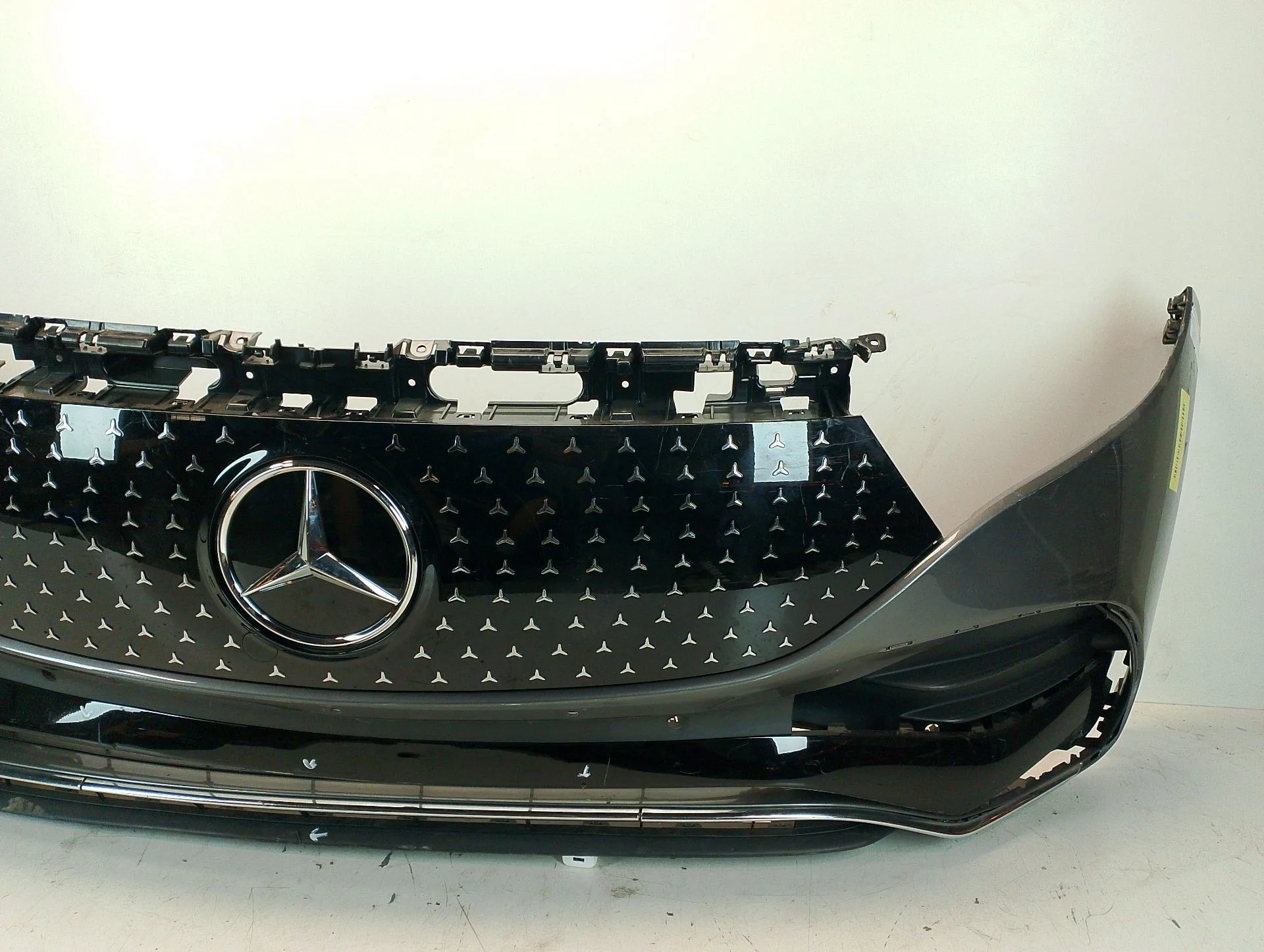 Paragolpes Delantero para Mercedes-Benz Eqb (X243)