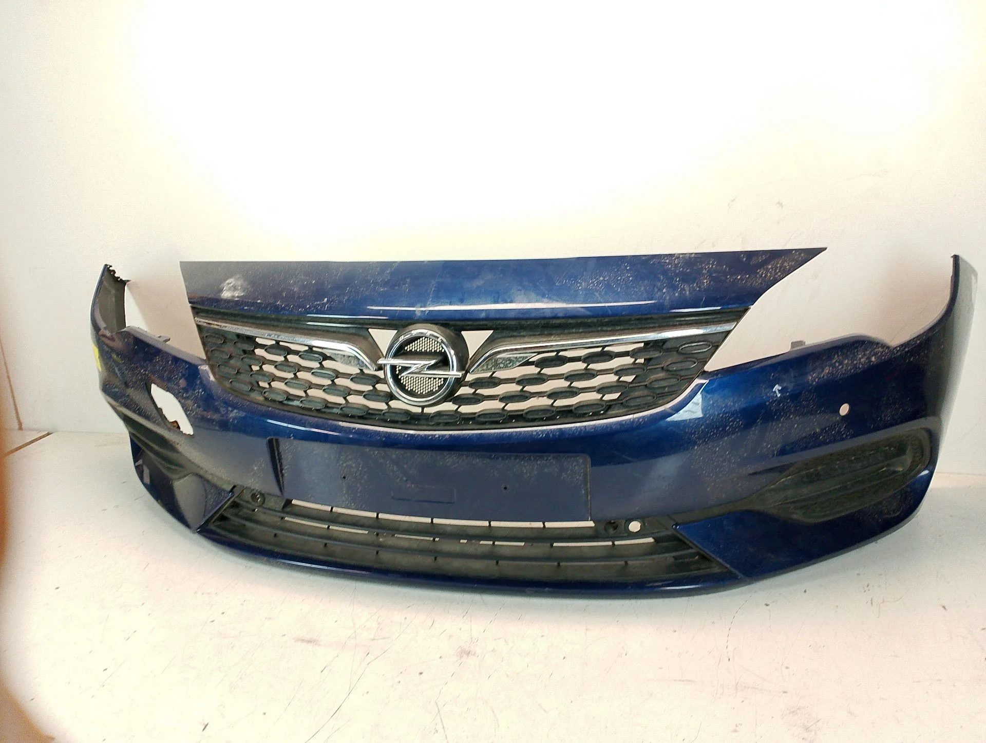 Paragolpes Delantero para Opel Astra K (B16)
