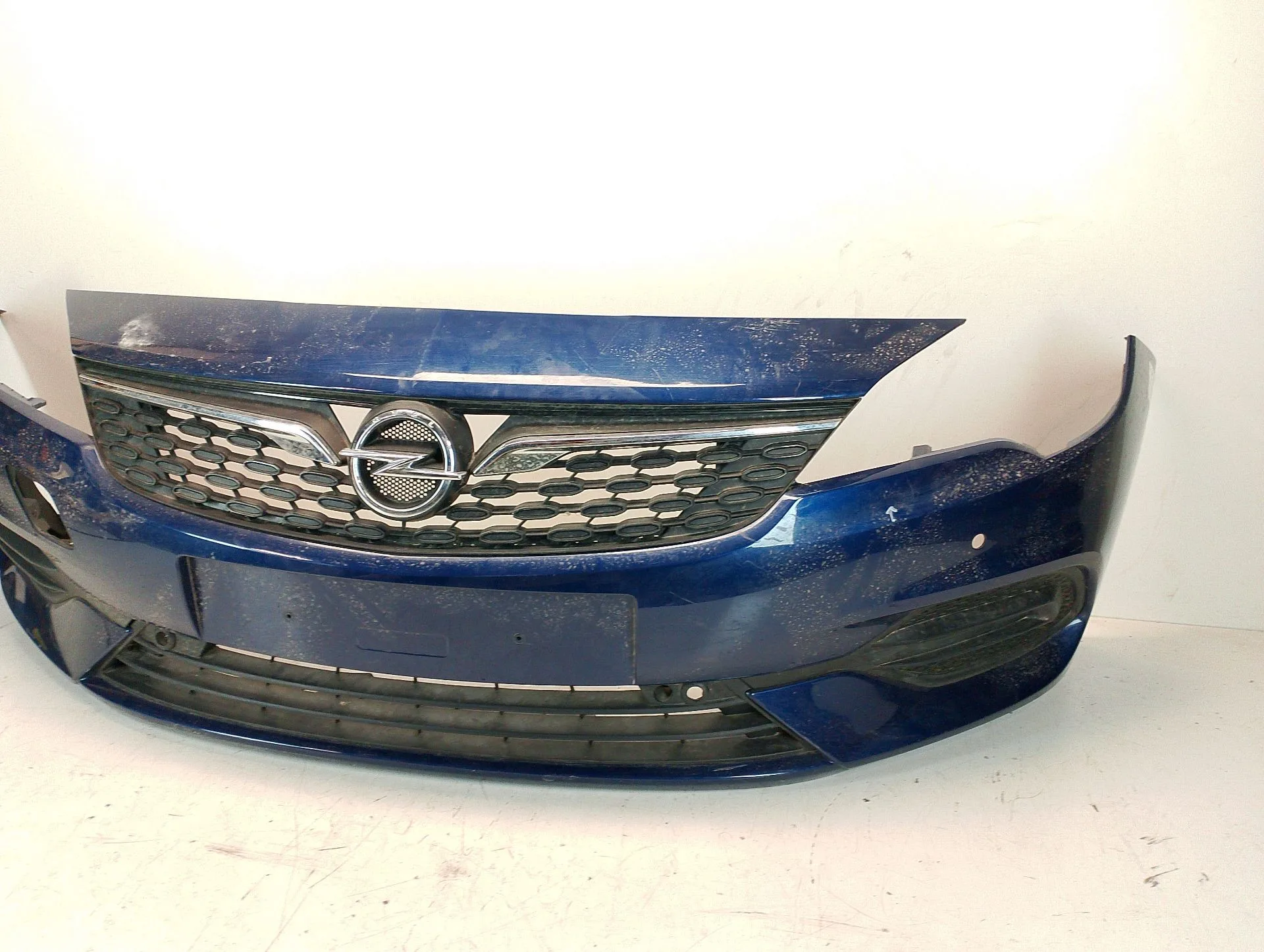 Paragolpes Delantero para Opel Astra K (B16)