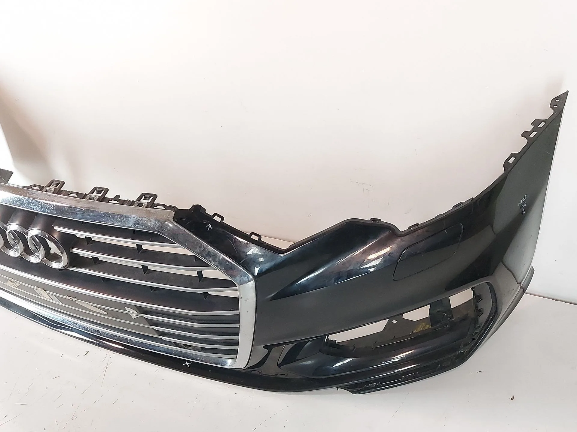Paragolpes Delantero para Audi A6 C8 (4A2)