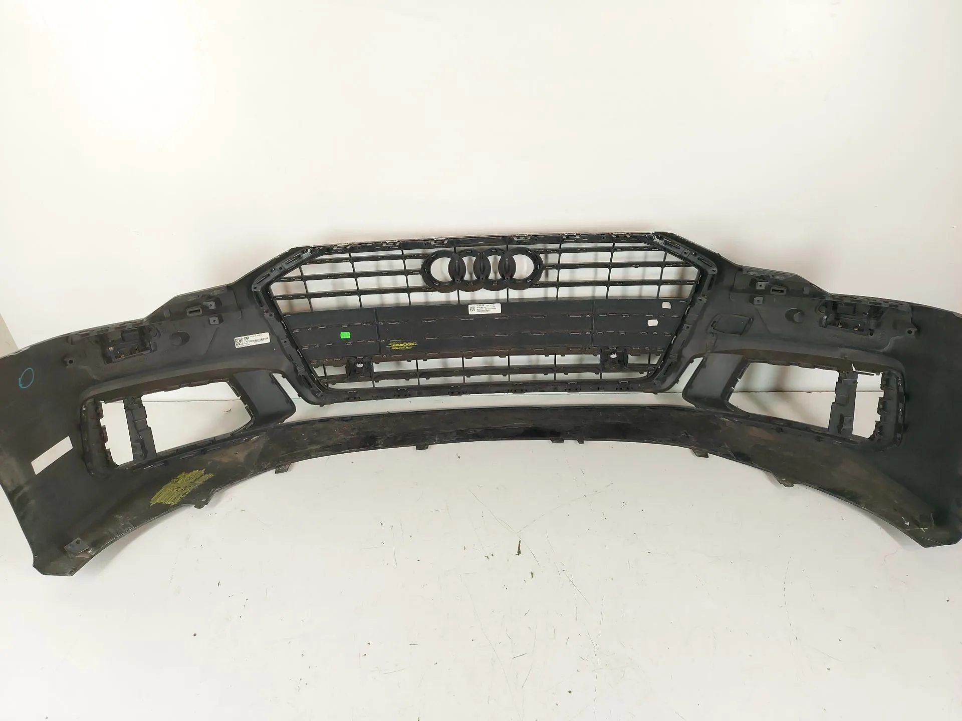 Paragolpes Delantero para Audi A6 C8 (4A2)