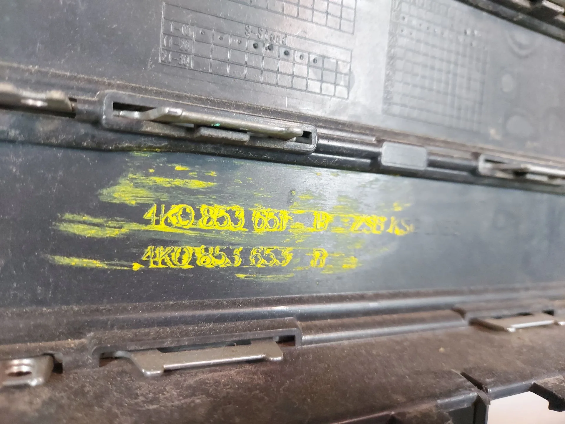 Paragolpes Delantero para Audi A6 C8 (4A2)