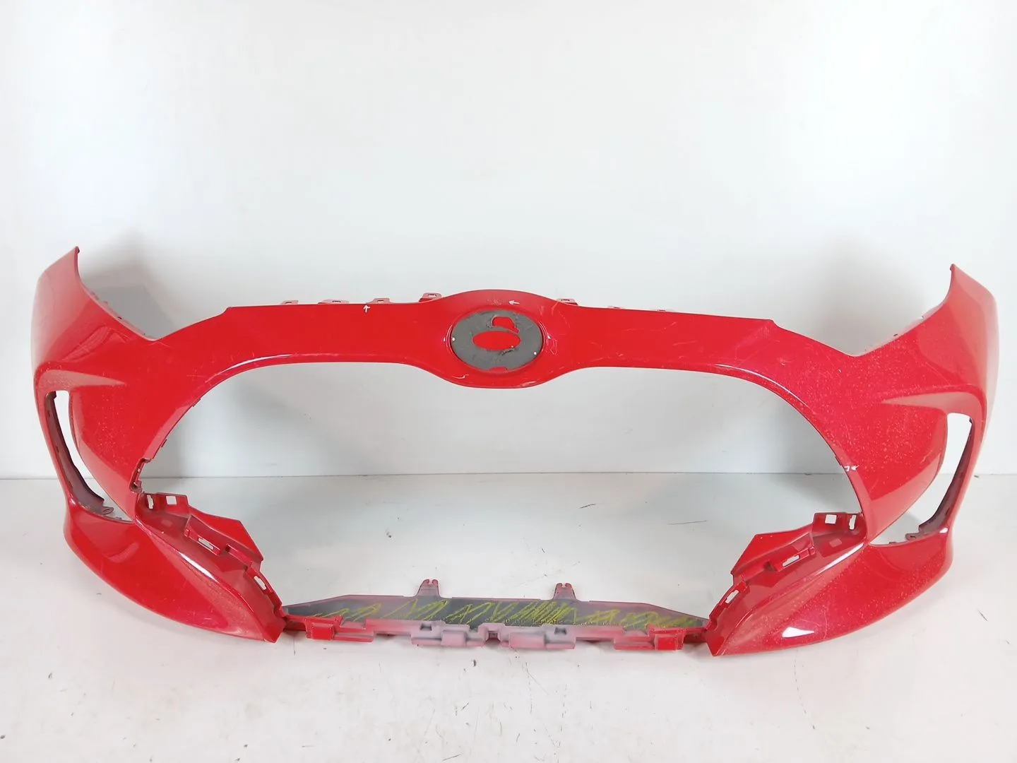 Paragolpes Delantero para Toyota Yaris Cross (Mxp_)