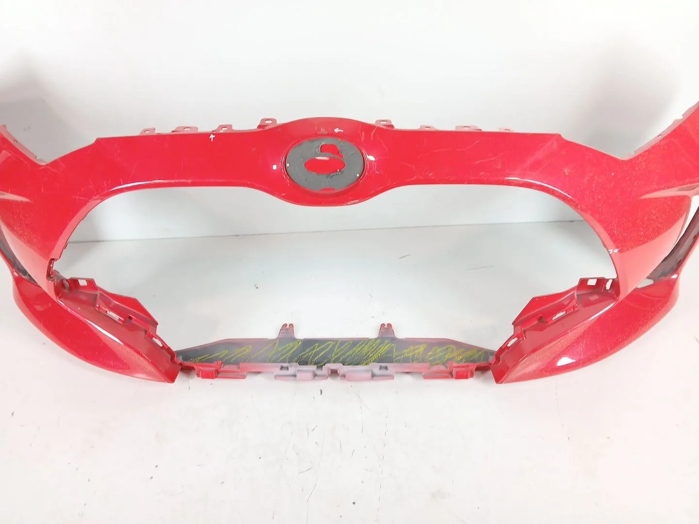 Paragolpes Delantero para Toyota Yaris Cross (Mxp_)