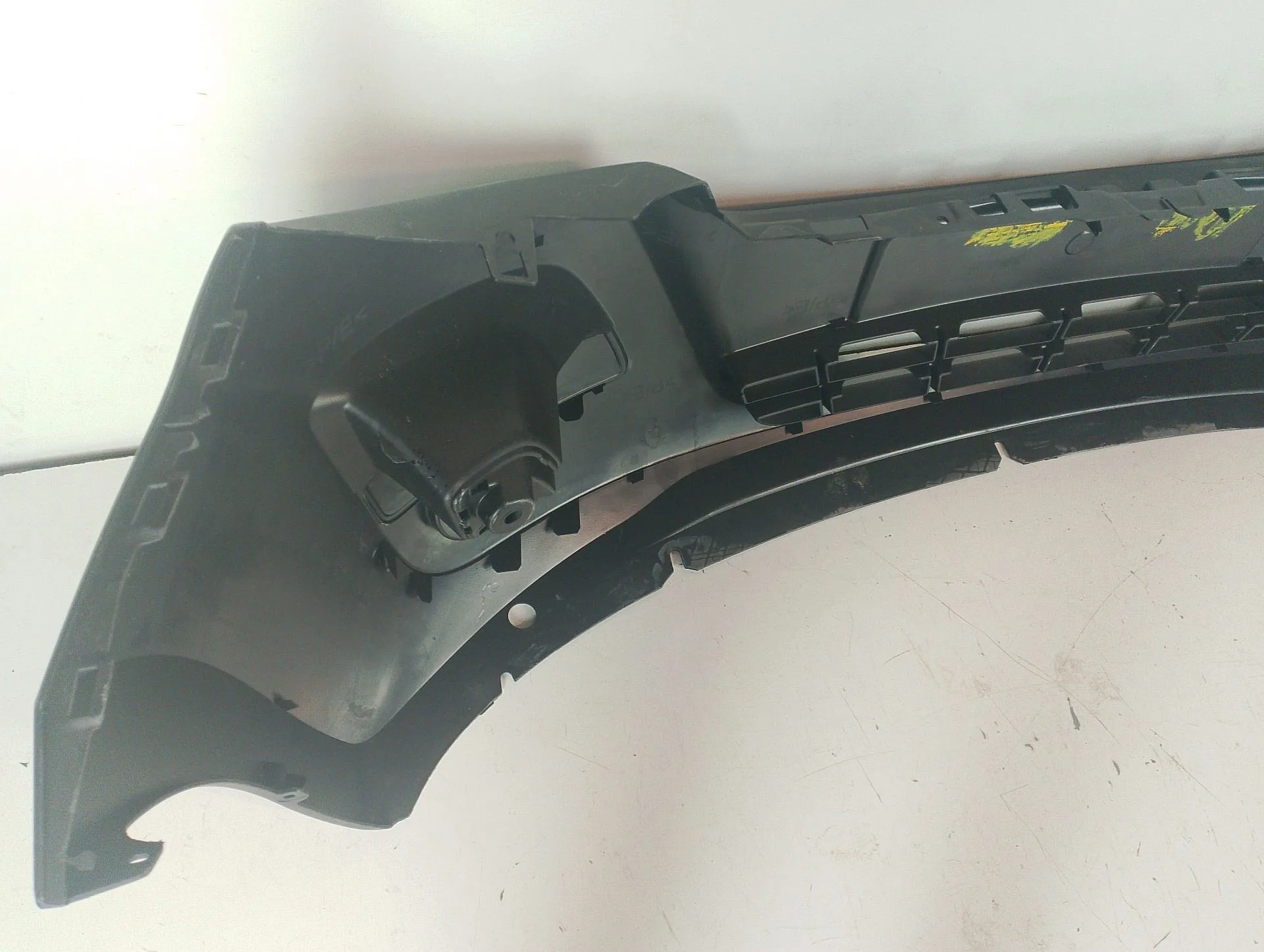 Paragolpes Delantero para Renault Master Kipper Doka