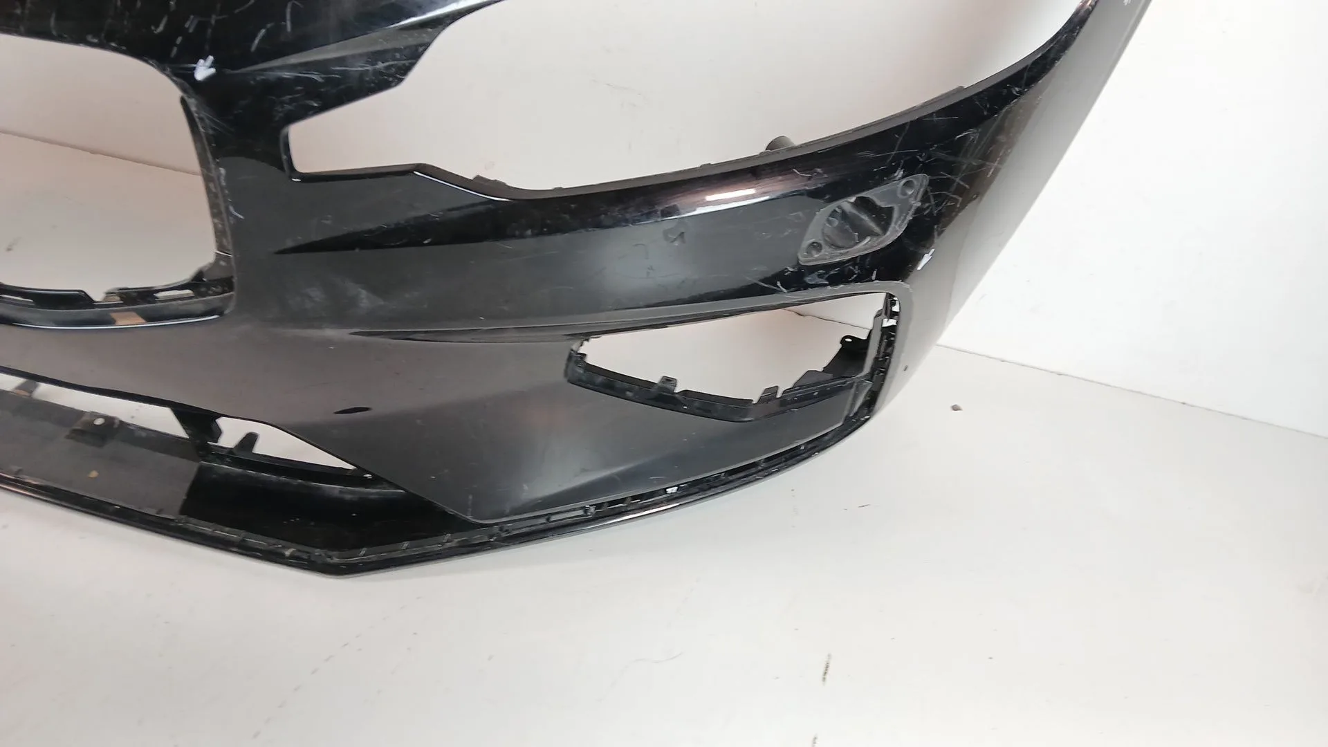 Paragolpes Delantero para Volvo V60 Ii (225)