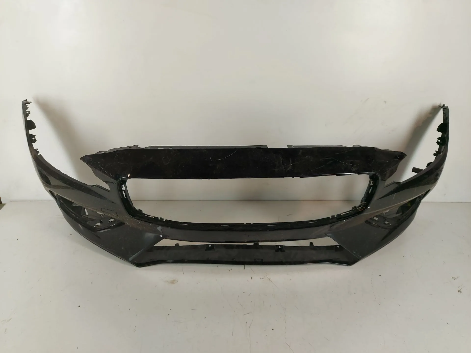 Paragolpes Delantero para Volvo V60 I Cross Country (157)