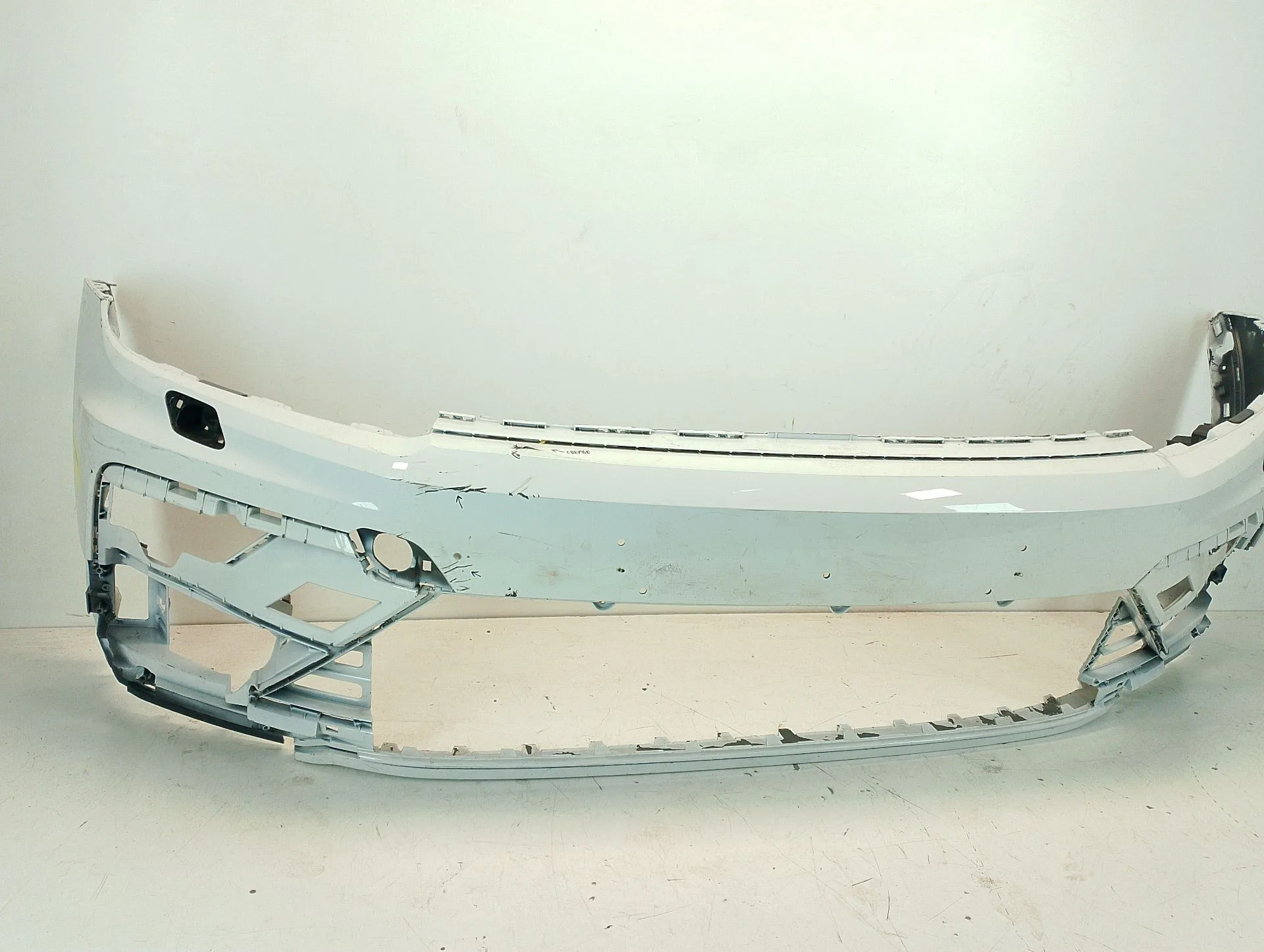 Paragolpes Delantero para Volkswagen Tiguan (Ad1, Ax1)