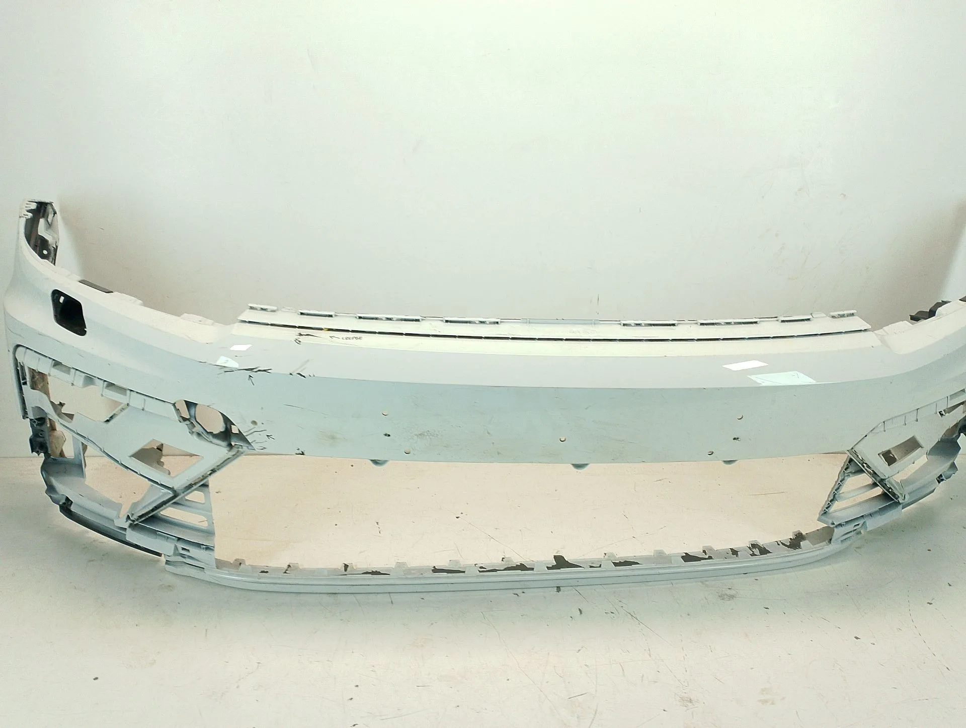 Paragolpes Delantero para Volkswagen Tiguan (Ad1, Ax1)