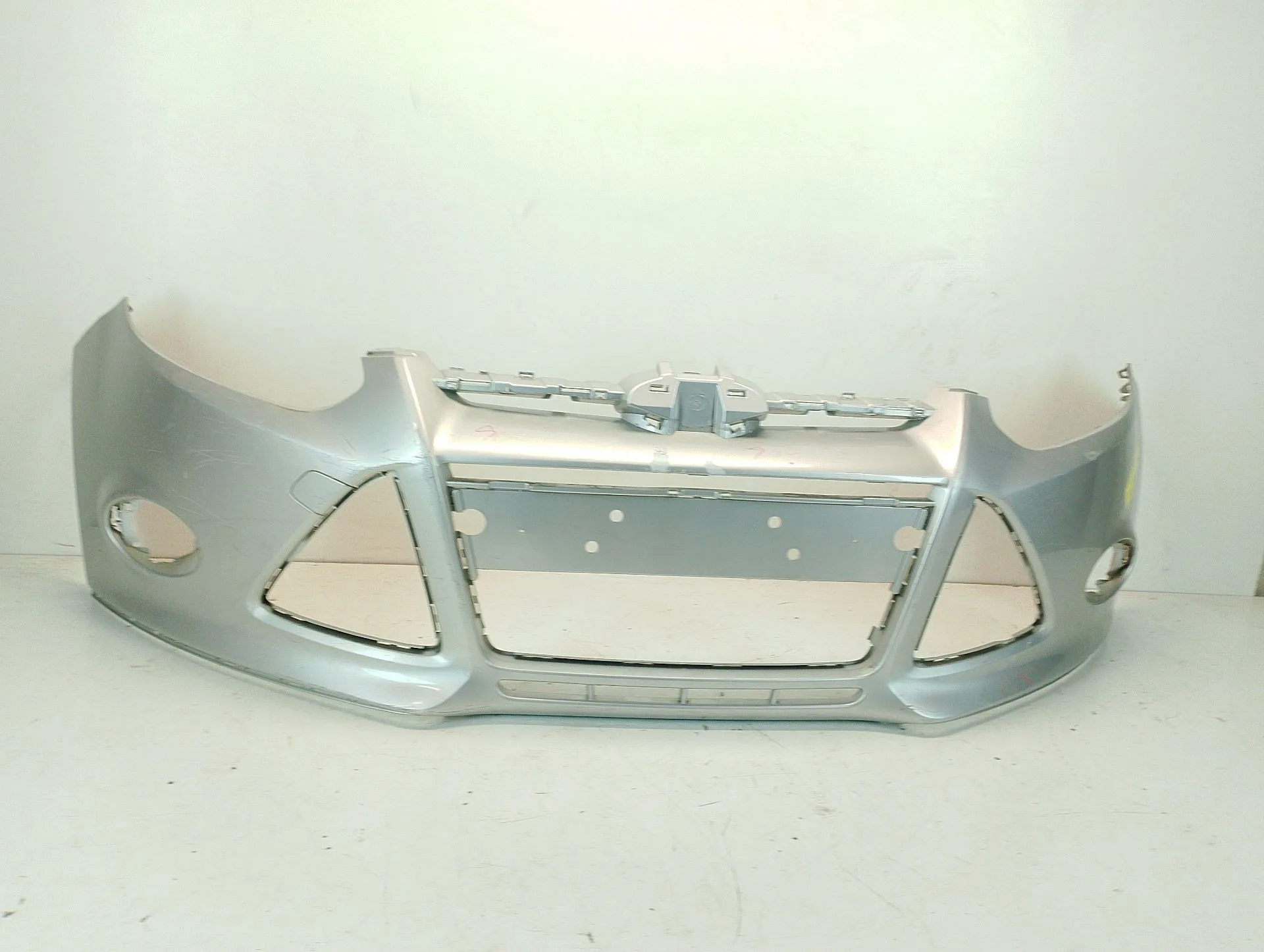 Paragolpes Delantero para Ford Focus Iii