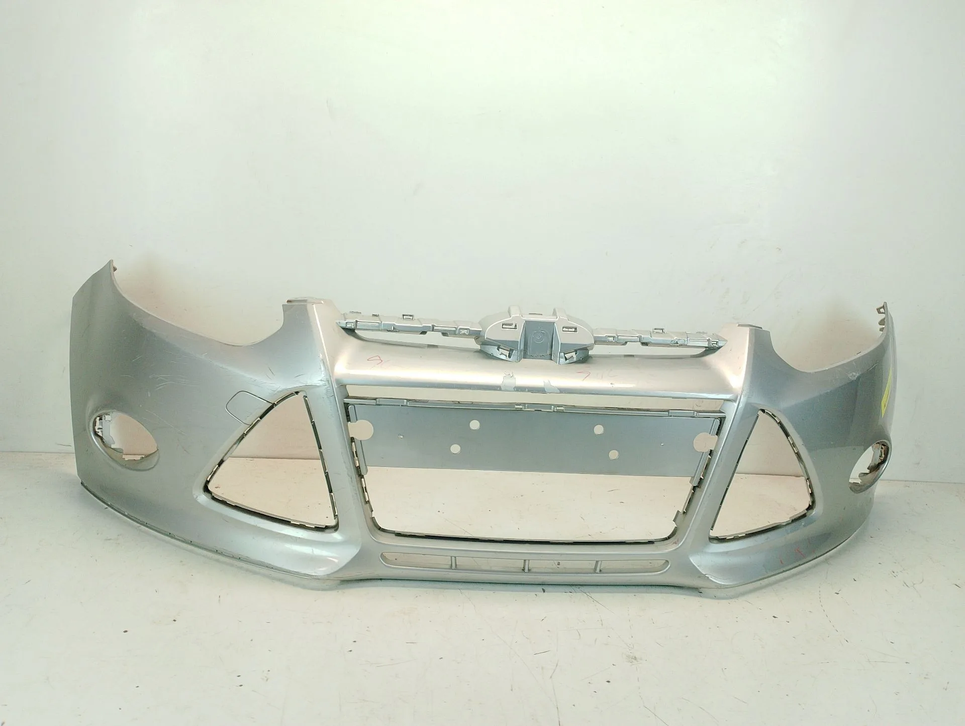 Paragolpes Delantero para Ford Focus Iii