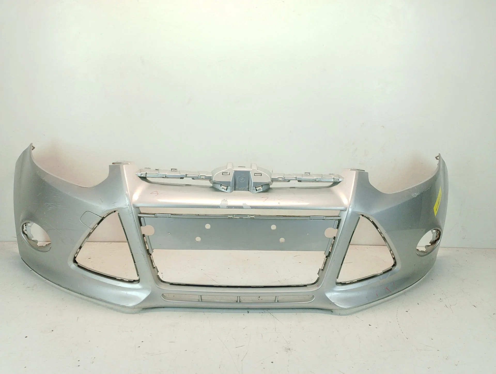 Paragolpes Delantero para Ford Focus Iii