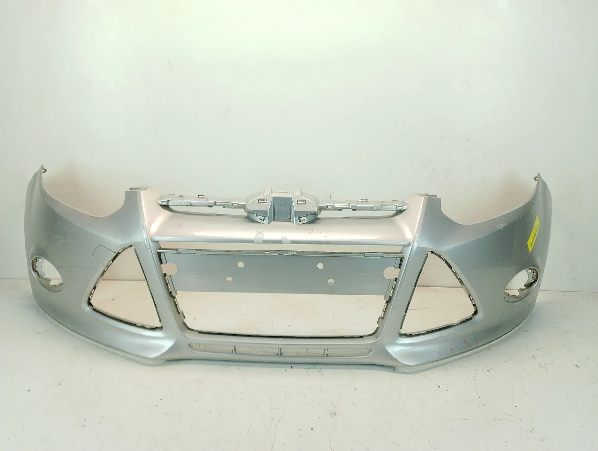 Paragolpes Delantero para Ford Focus Iii