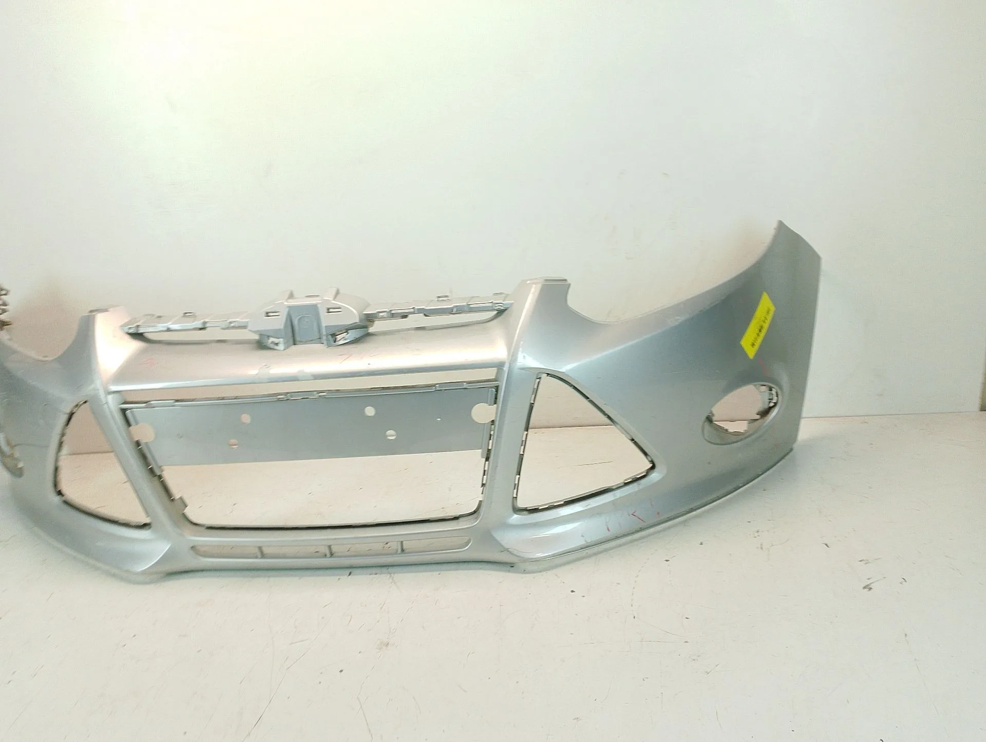 Paragolpes Delantero para Ford Focus Iii