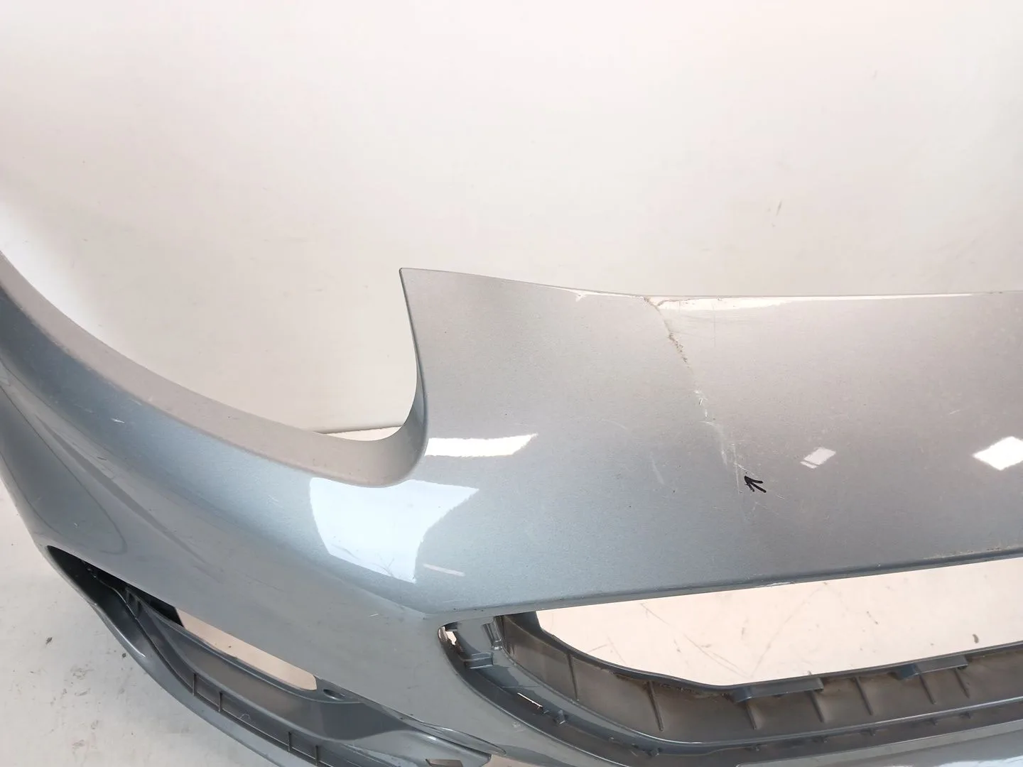 Paragolpes Delantero para Ford Puma (J2K, Cf7)