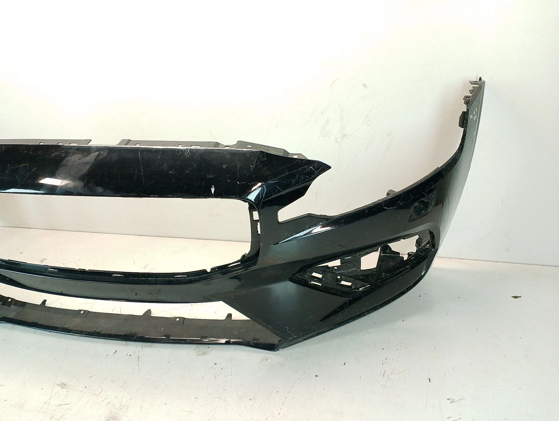 Paragolpes Delantero para Volvo V60 I (155)