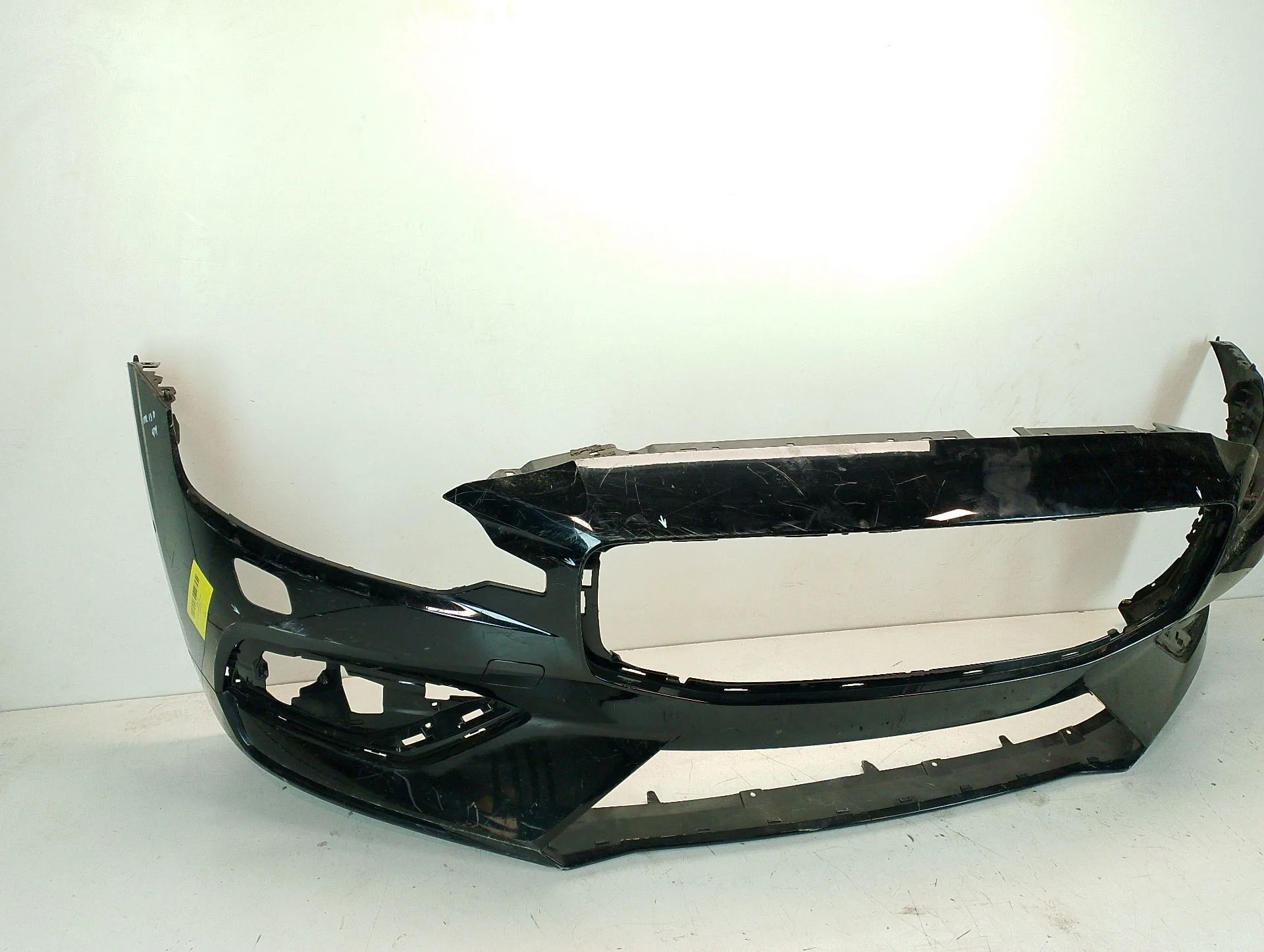 Paragolpes Delantero para Volvo V60 I (155)
