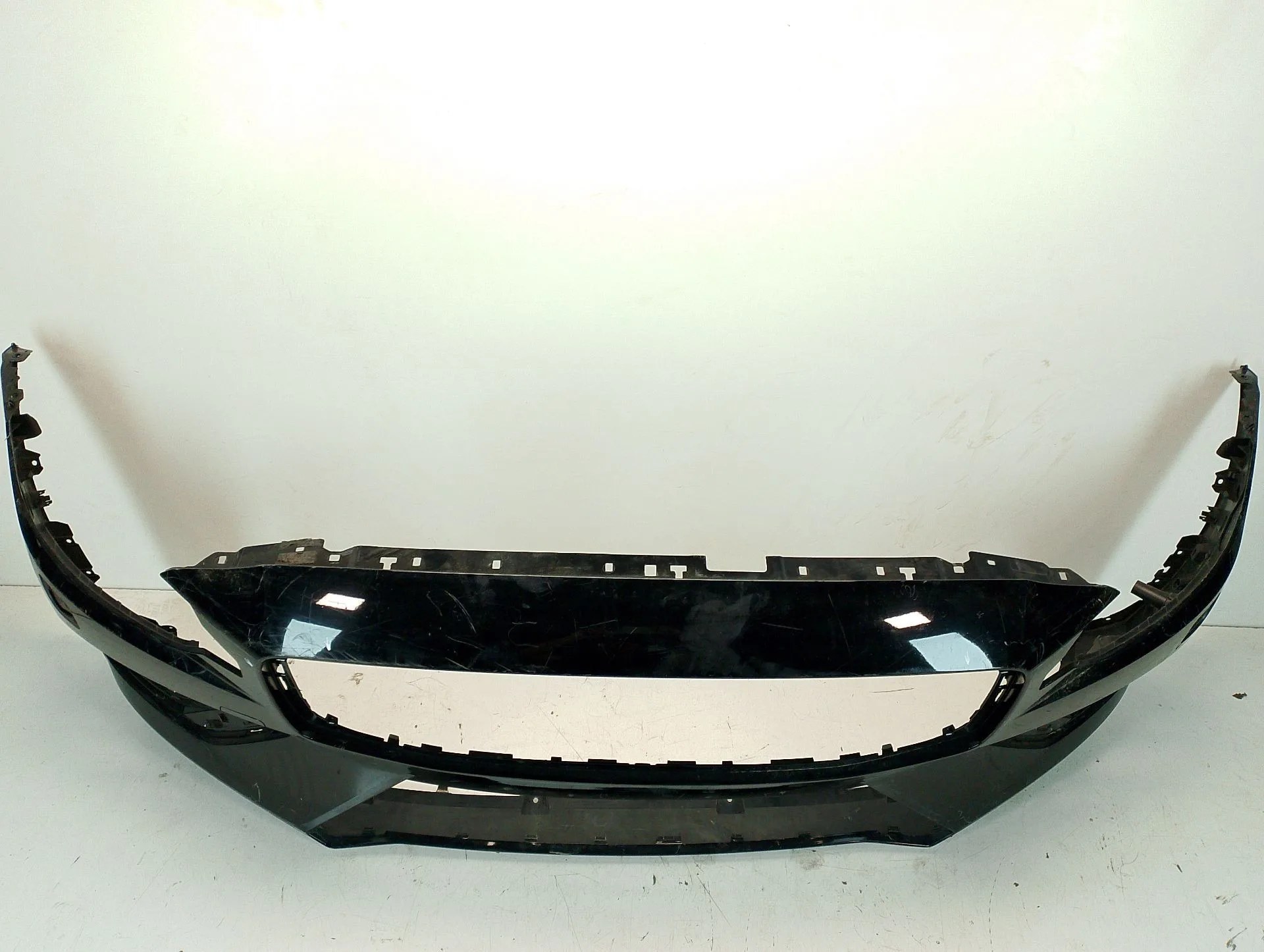 Paragolpes Delantero para Volvo V60 I (155)