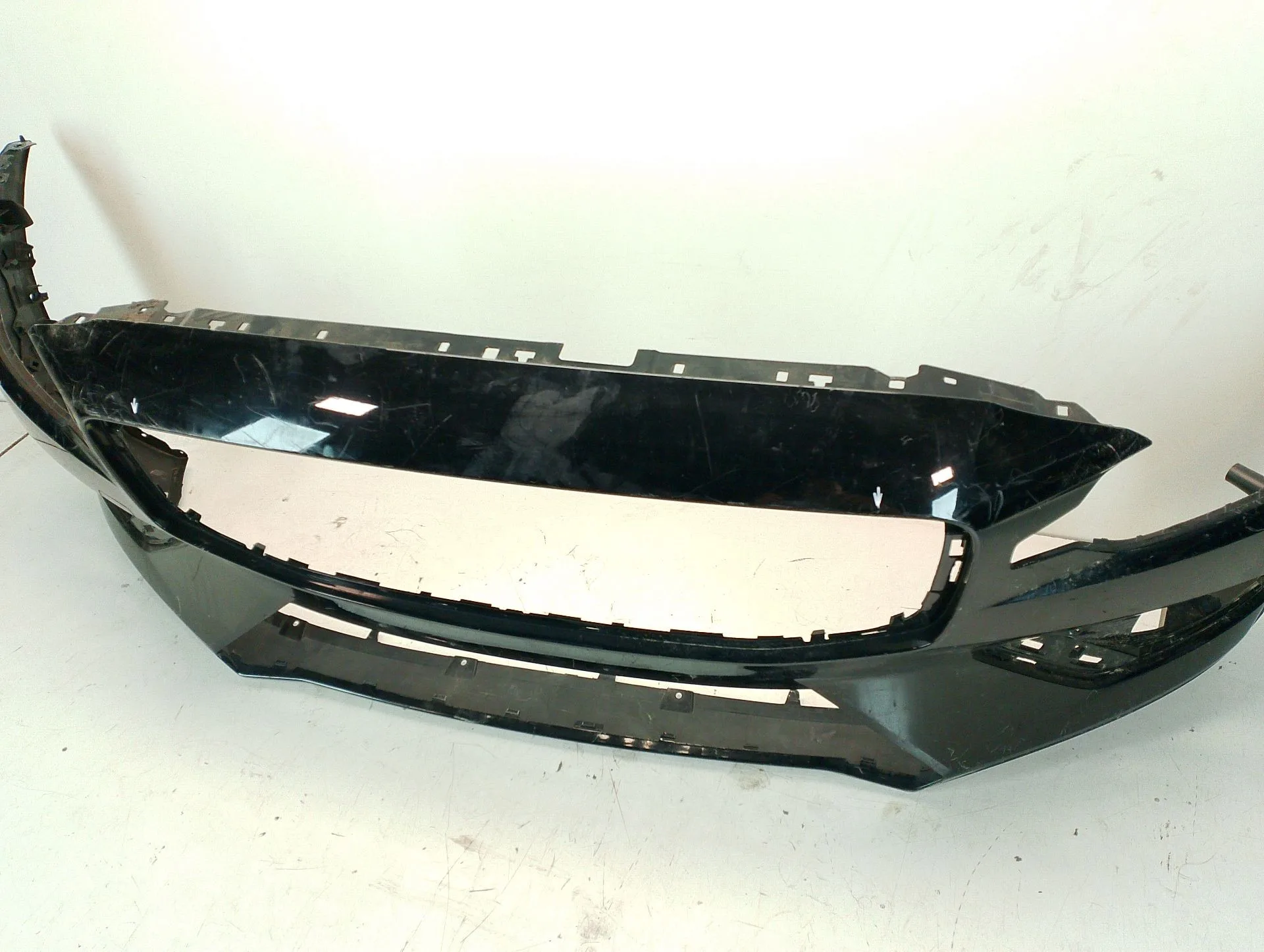 Paragolpes Delantero para Volvo V60 I (155)