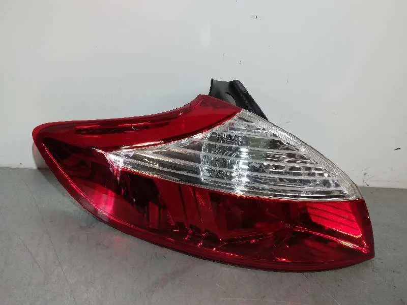 Piloto Trasero Izquierdo para Renault Megane Iii Berlina 5 P