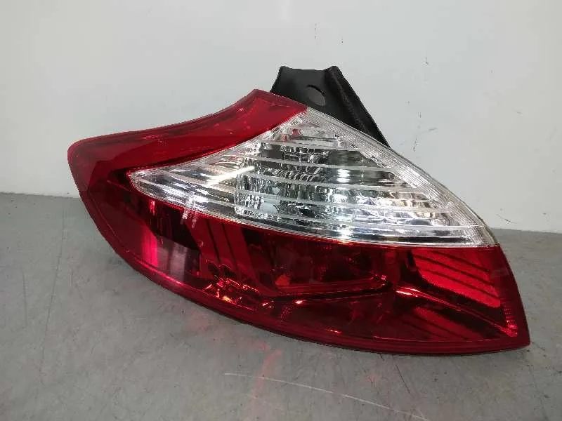 Piloto Trasero Izquierdo para Renault Megane Iii Berlina 5 P