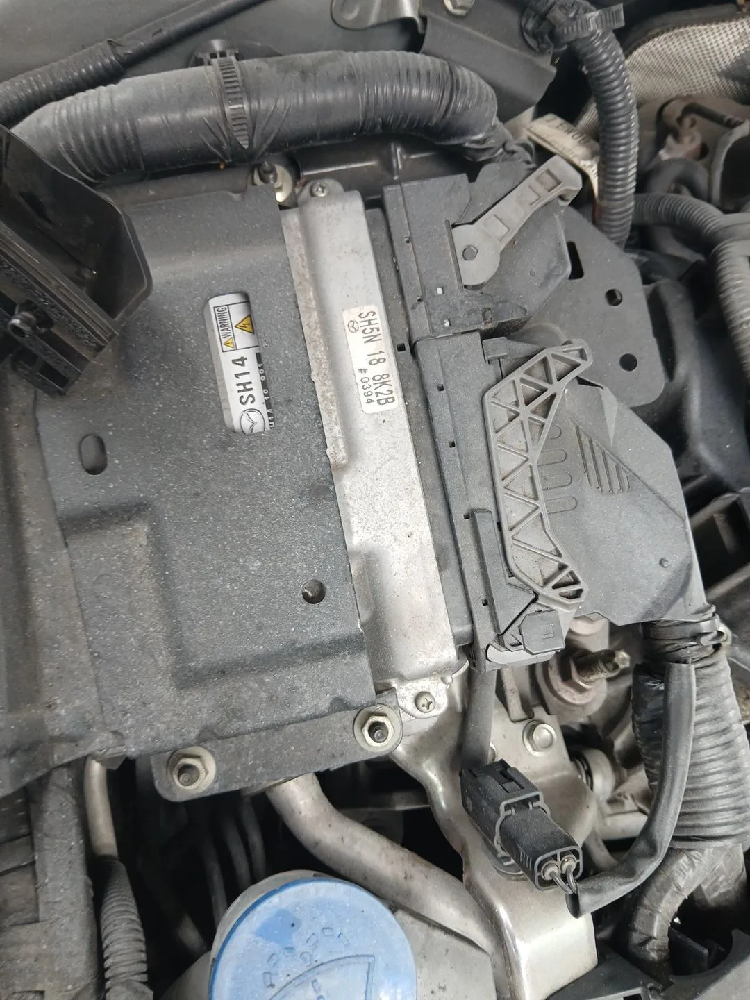 Centralita Motor Uce para Mazda 6 Sedan (Gj, Gl)