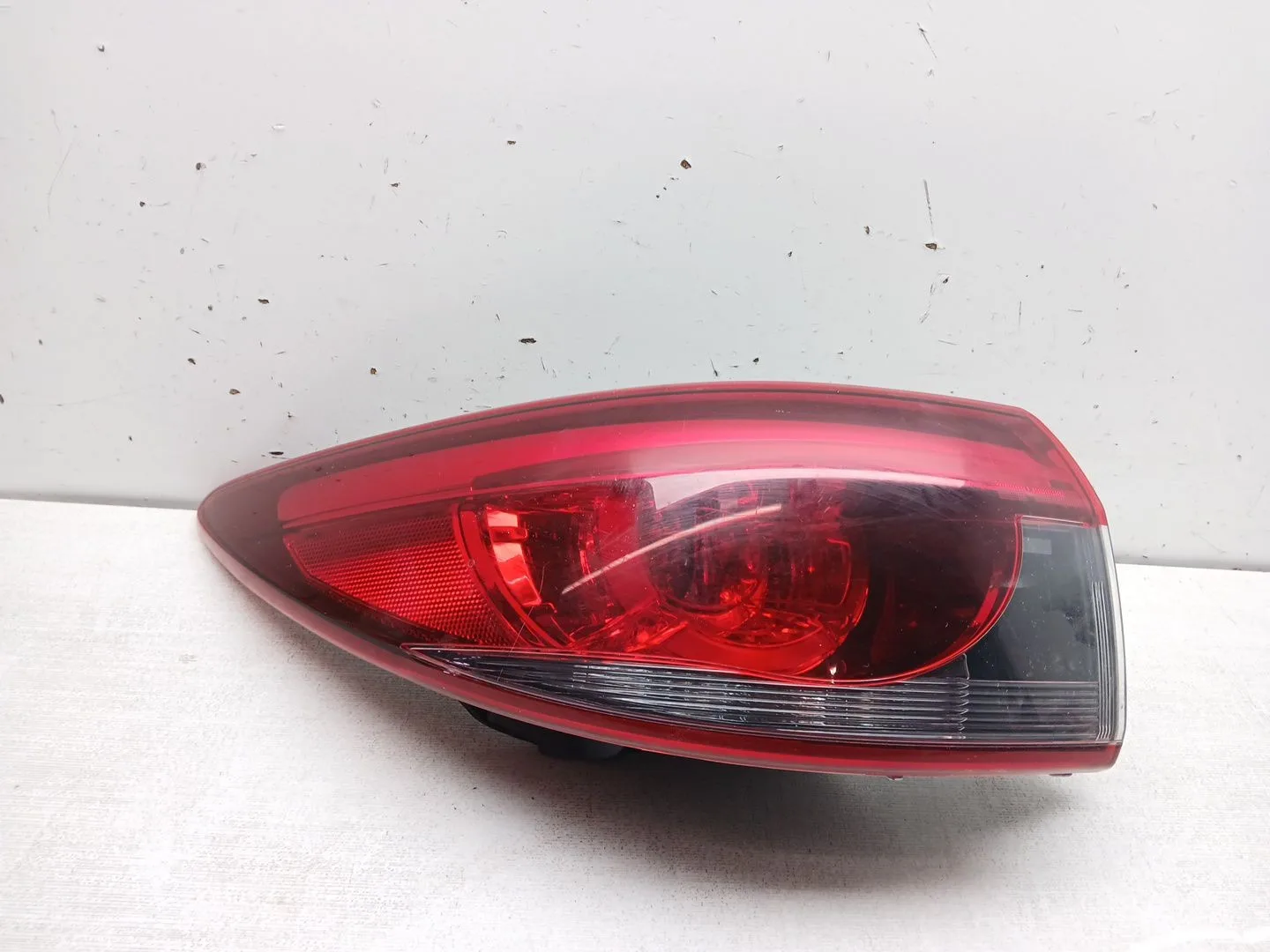 Piloto Trasero Izquierdo para Mazda 6 Sedan (Gj, Gl)