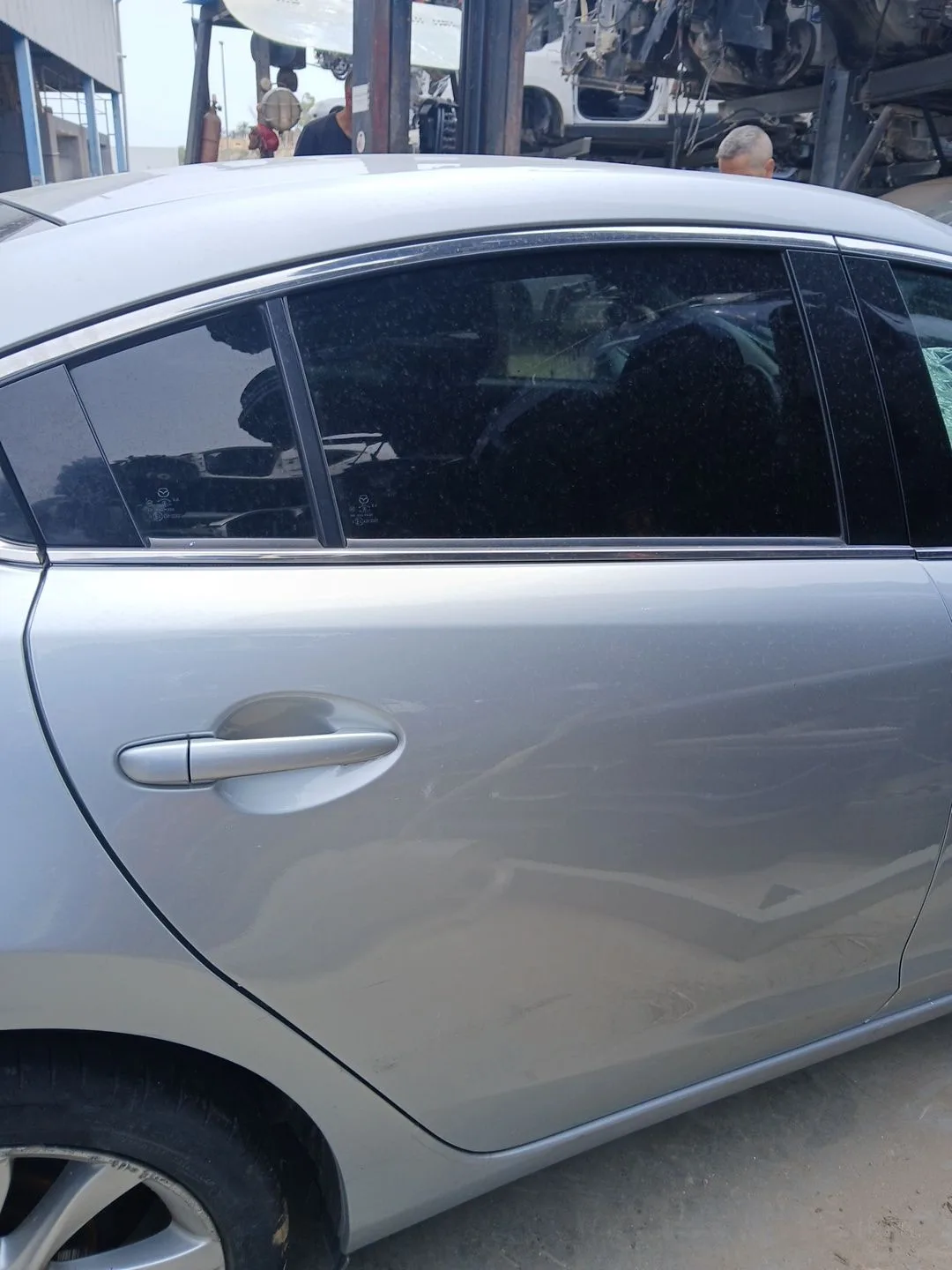 Puerta Trasera Derecha para Mazda 6 Sedan (Gj, Gl)