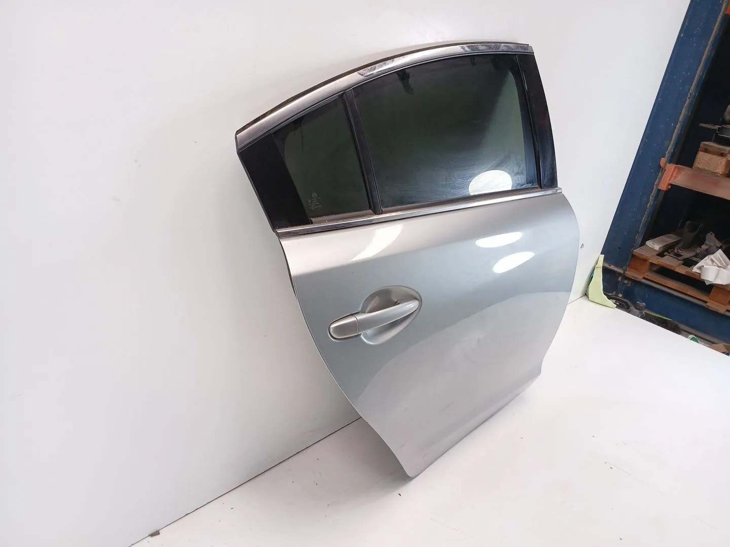 Puerta Trasera Derecha para Mazda 6 Sedan (Gj, Gl)
