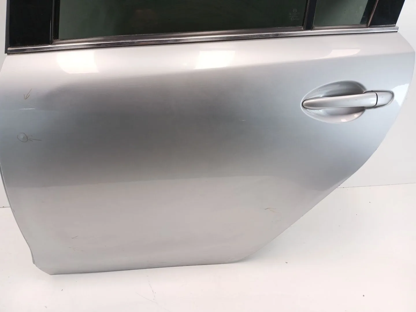 Puerta Trasera Izquierda para Mazda 6 Sedan (Gj, Gl)