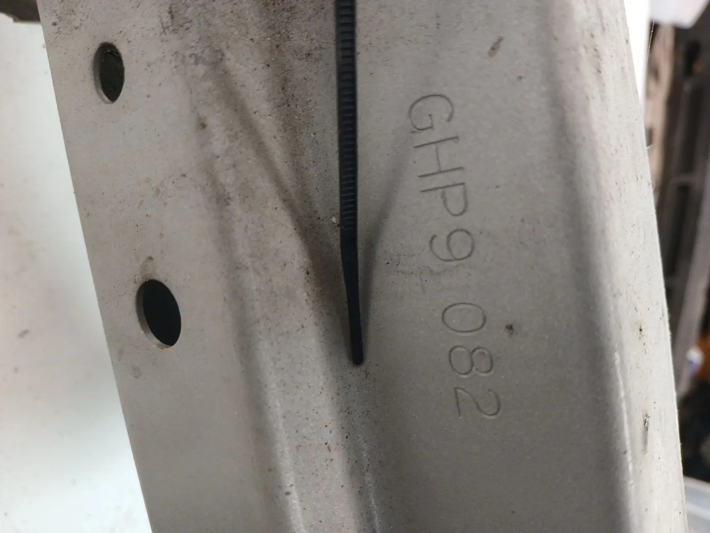 Refuerzo Paragolpes Delantero para Mazda 6 Sedan (Gj, Gl)