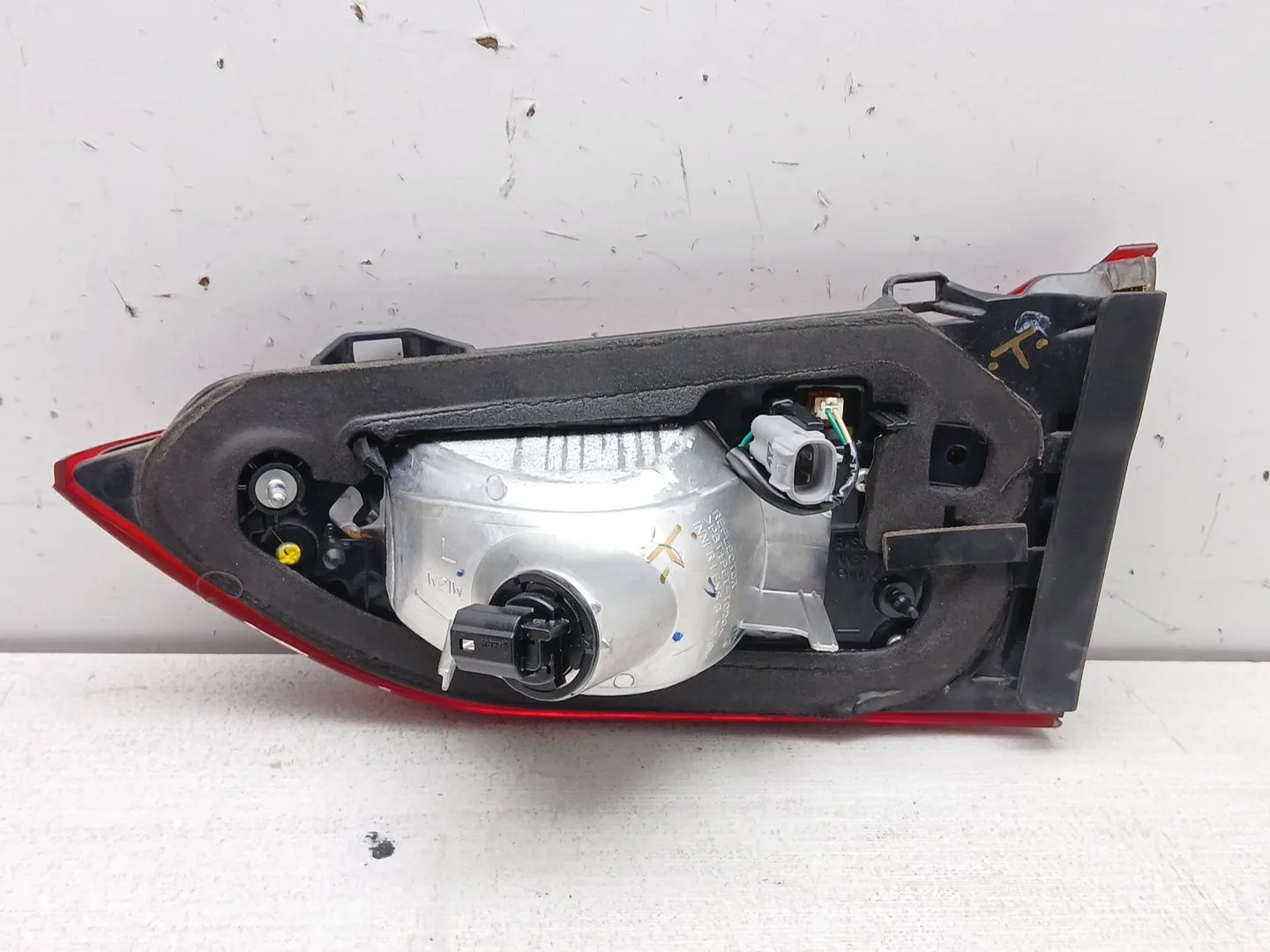 Piloto Trasero Izquierdo Interior para Mazda 6 Sedan (Gj, Gl)