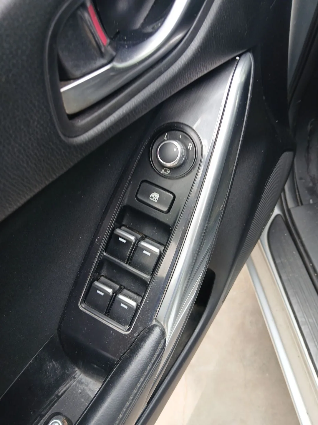Mando Elevalunas Delantero Izquierdo para Mazda 6 Sedan (Gj, Gl)