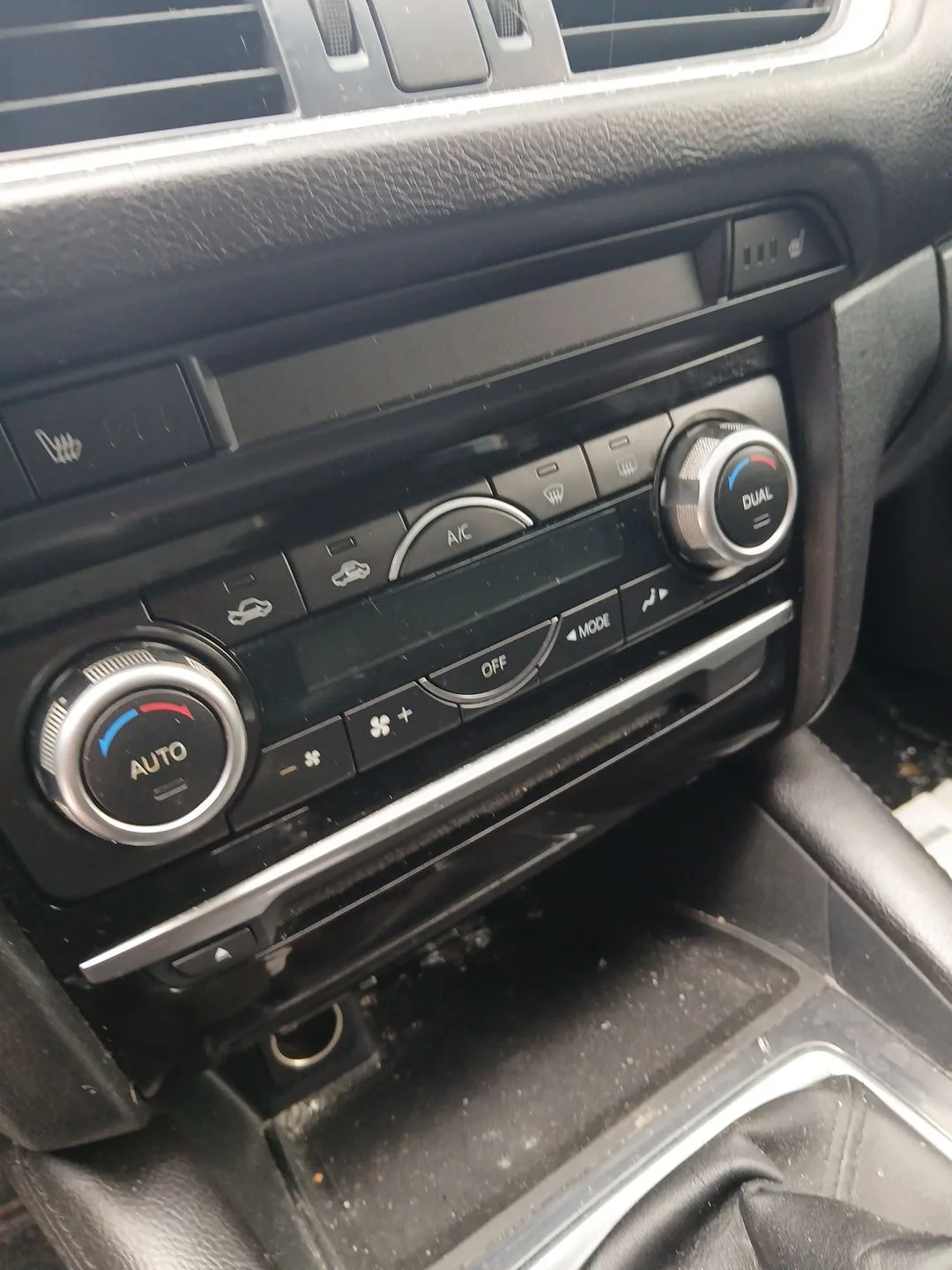 Mando Climatizador para Mazda 6 Sedan (Gj, Gl)