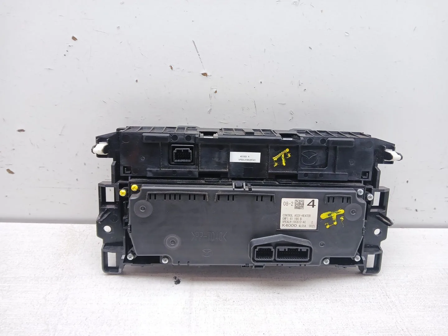 Mando Climatizador para Mazda 6 Sedan (Gj, Gl)