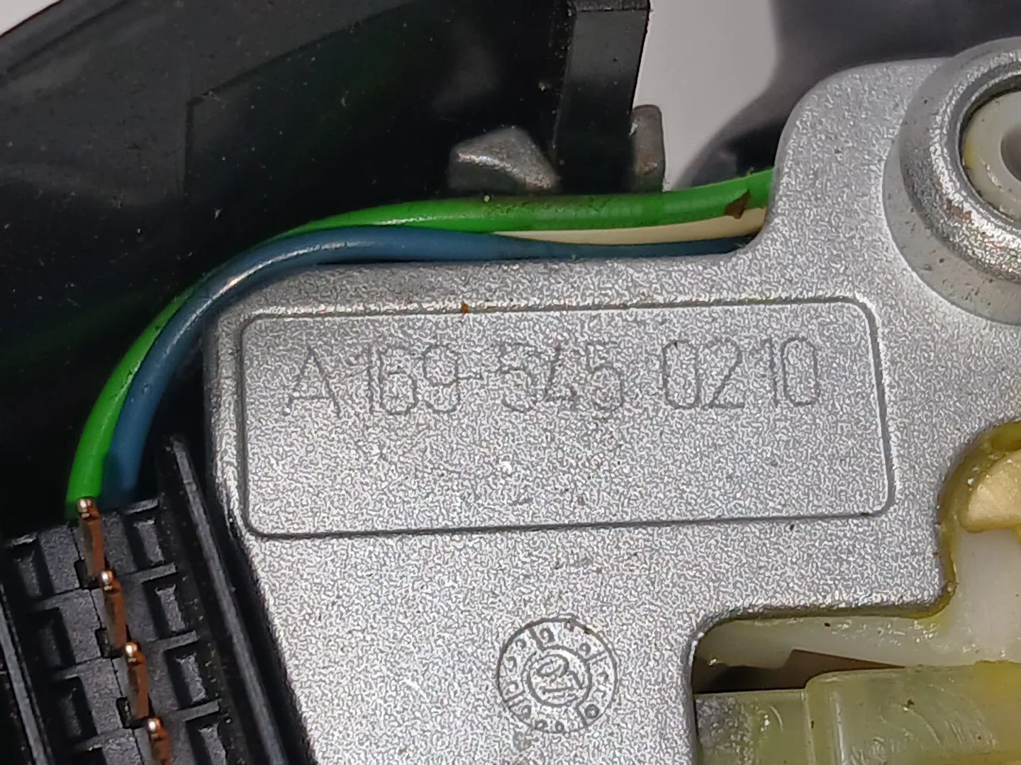 Mando Limpia para Mercedes-Benz Clase A (W169)
