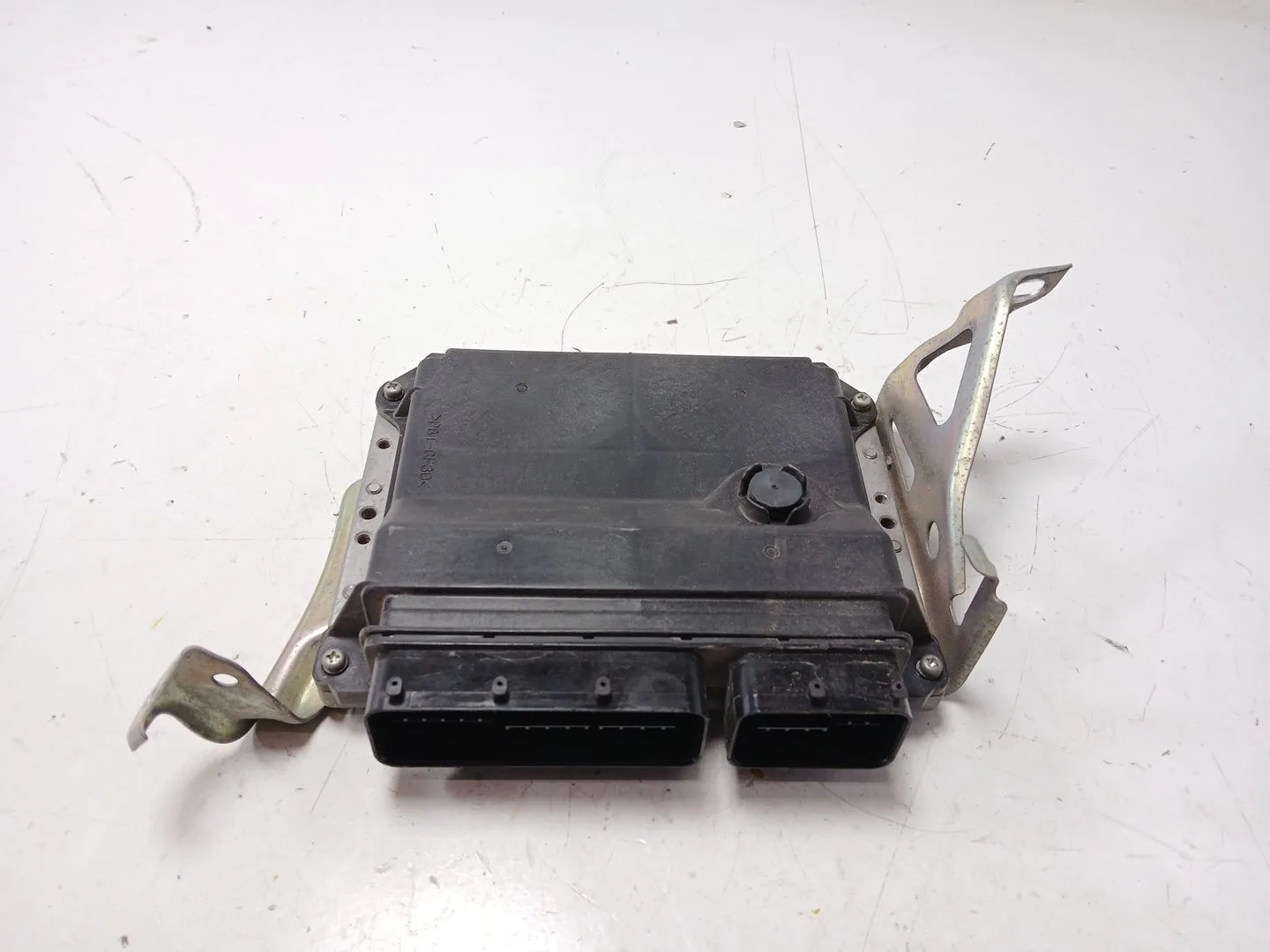 Centralita Motor Uce para Toyota Auris (_E15_)