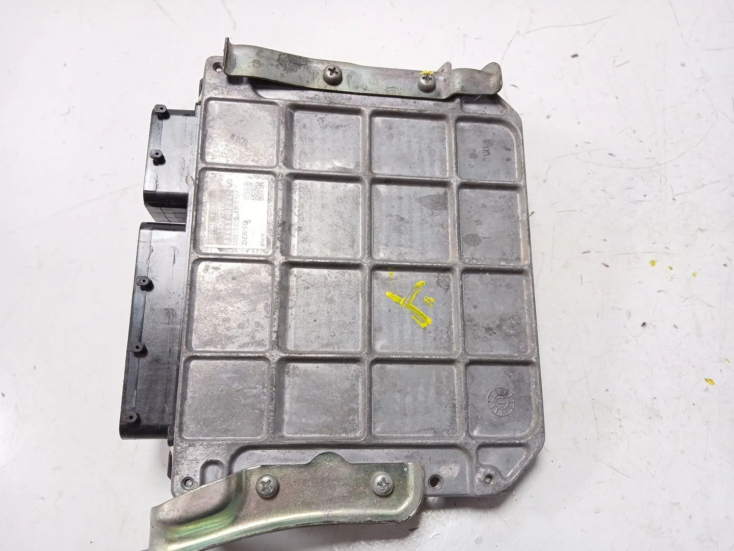 Centralita Motor Uce para Toyota Auris (_E15_)