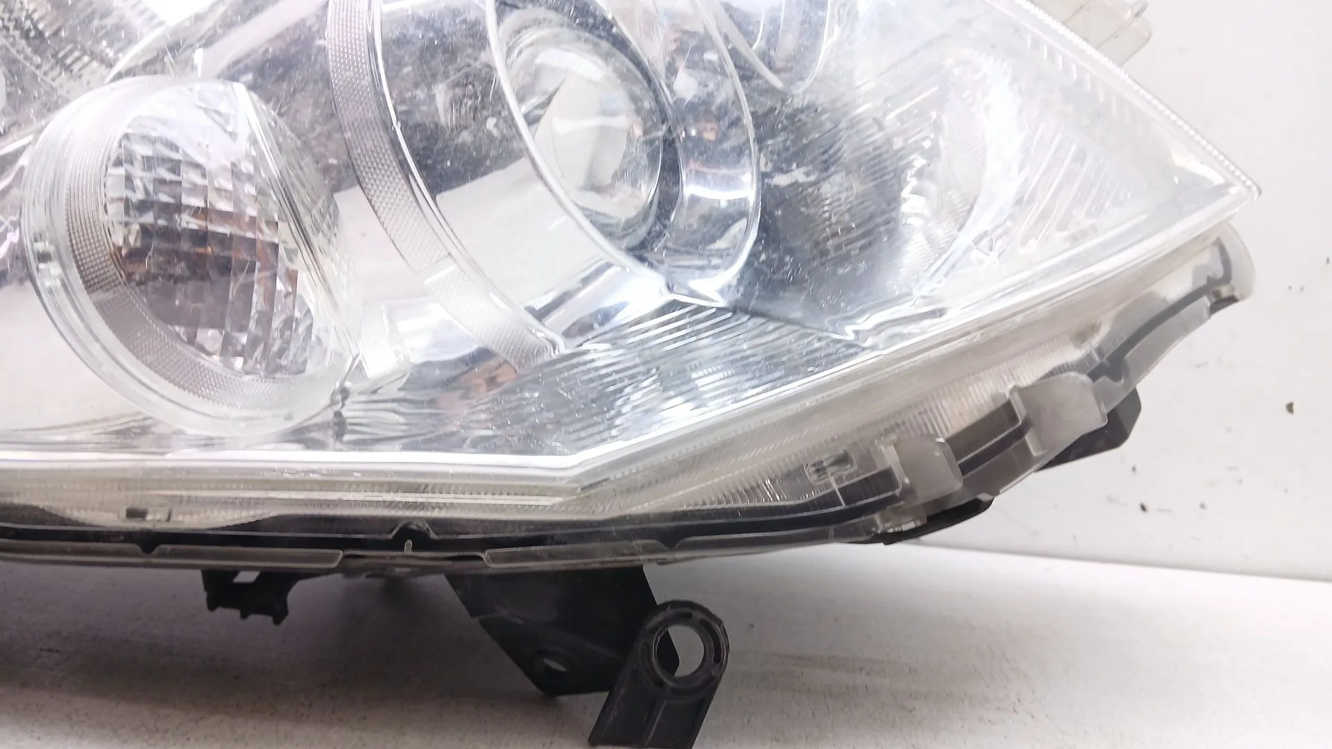 Faro Izquierdo para Toyota Auris (_E15_)