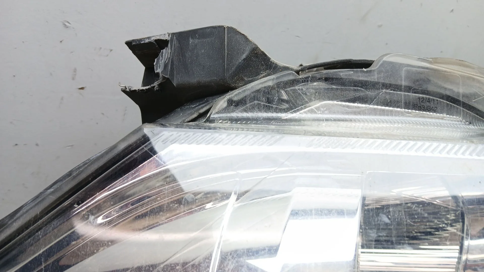 Faro Izquierdo para Toyota Auris (_E15_)
