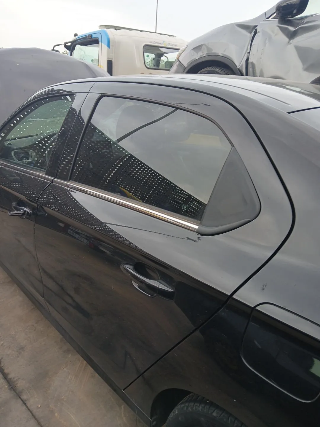 Puerta Trasera Izquierda para Citroën C-Elysee (Dd_)