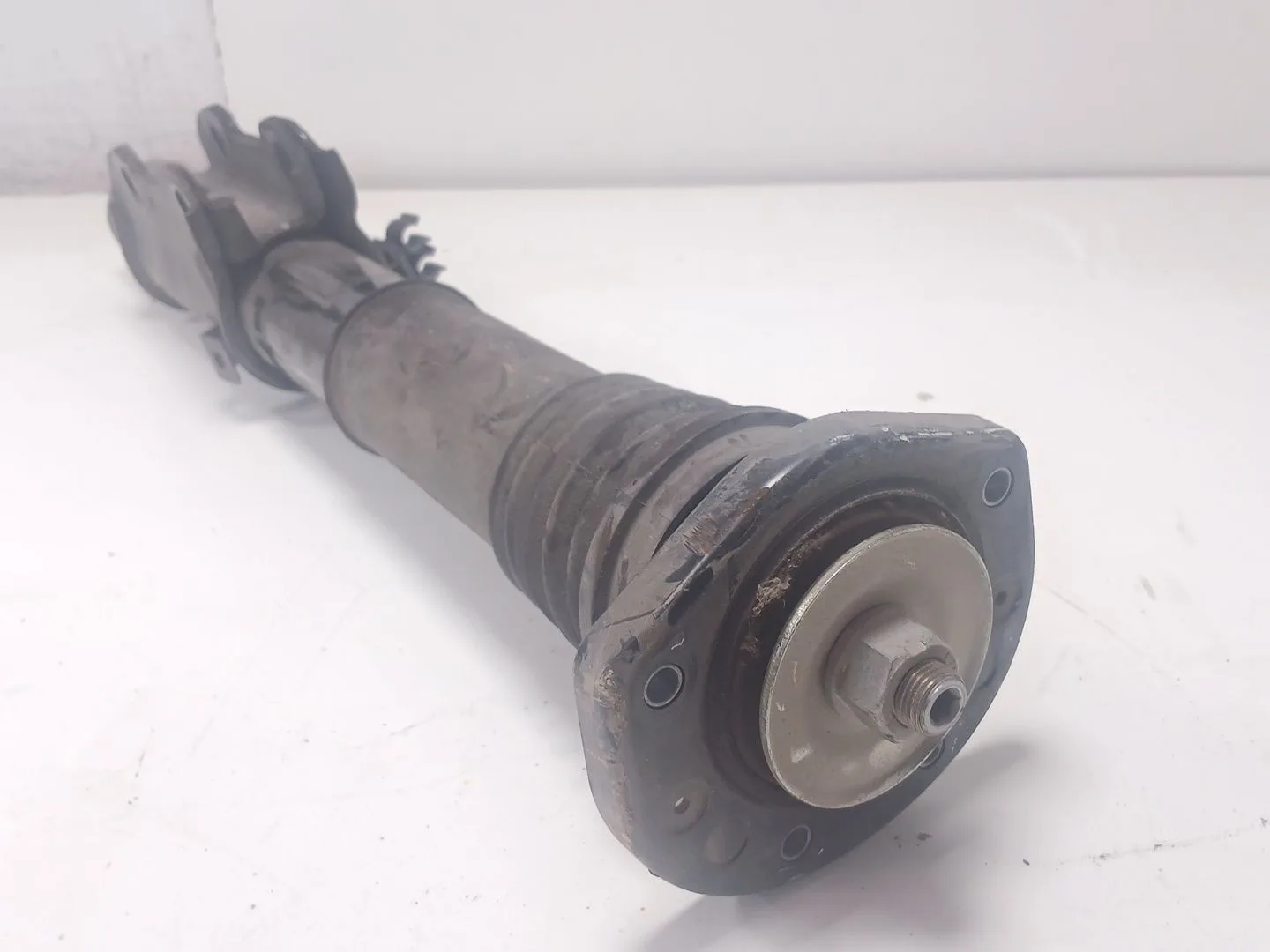 Amortiguador Delantero Derecho para Volkswagen Crafter 30-50 Furgoneta (2E_)