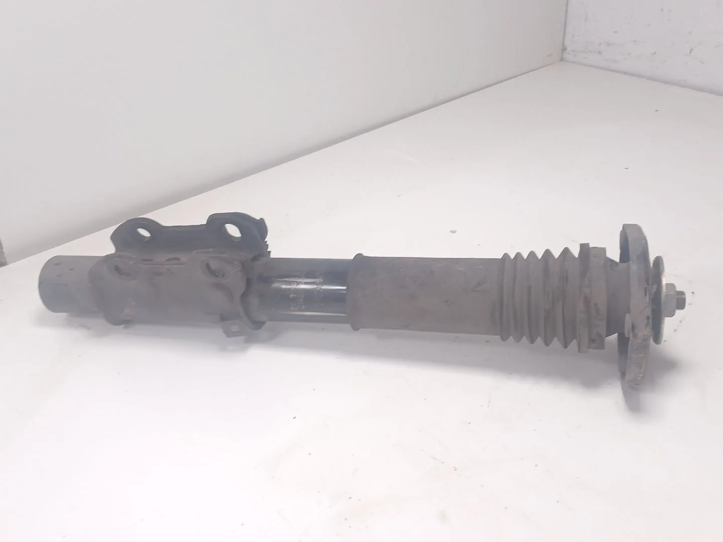 Amortiguador Delantero Derecho para Volkswagen Crafter 30-50 Furgoneta (2E_)