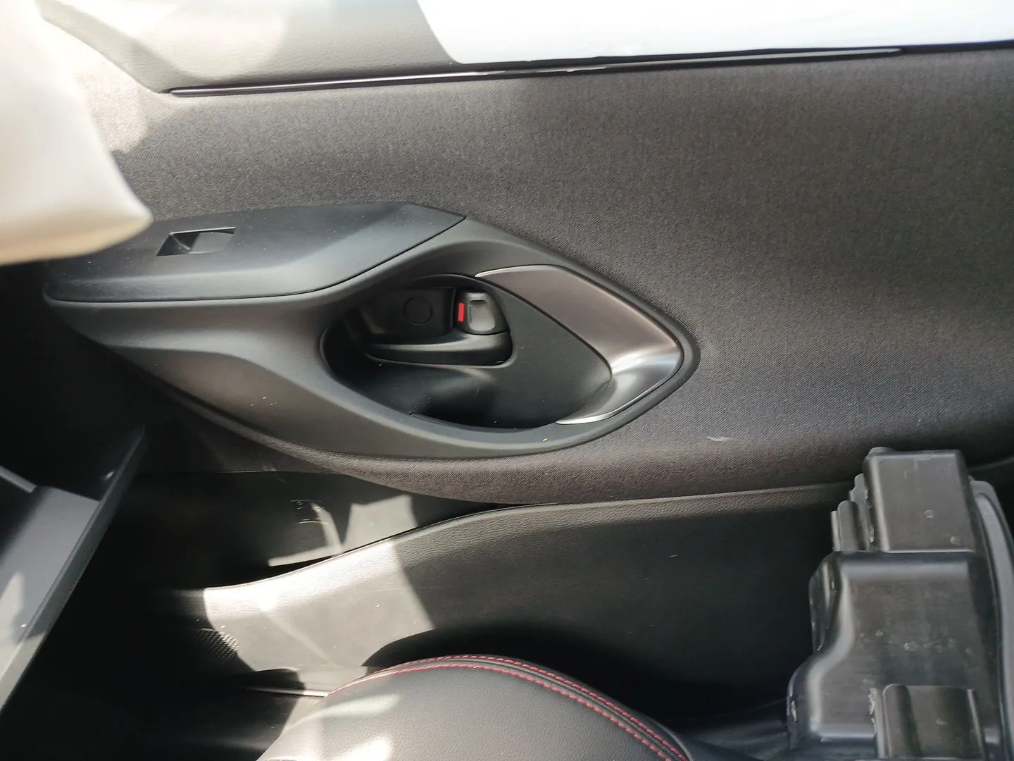 Guarnecido Puerta Delantera Derecha para Toyota Yaris (_P21_, _Pa1_, _Ph1_)