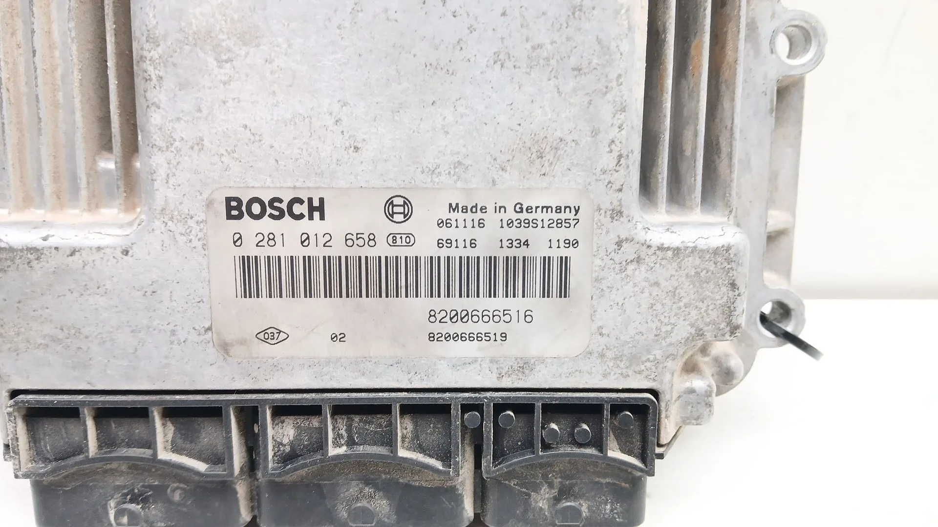 Centralita Motor Uce para Nissan Primastar Furgoneta (X83)