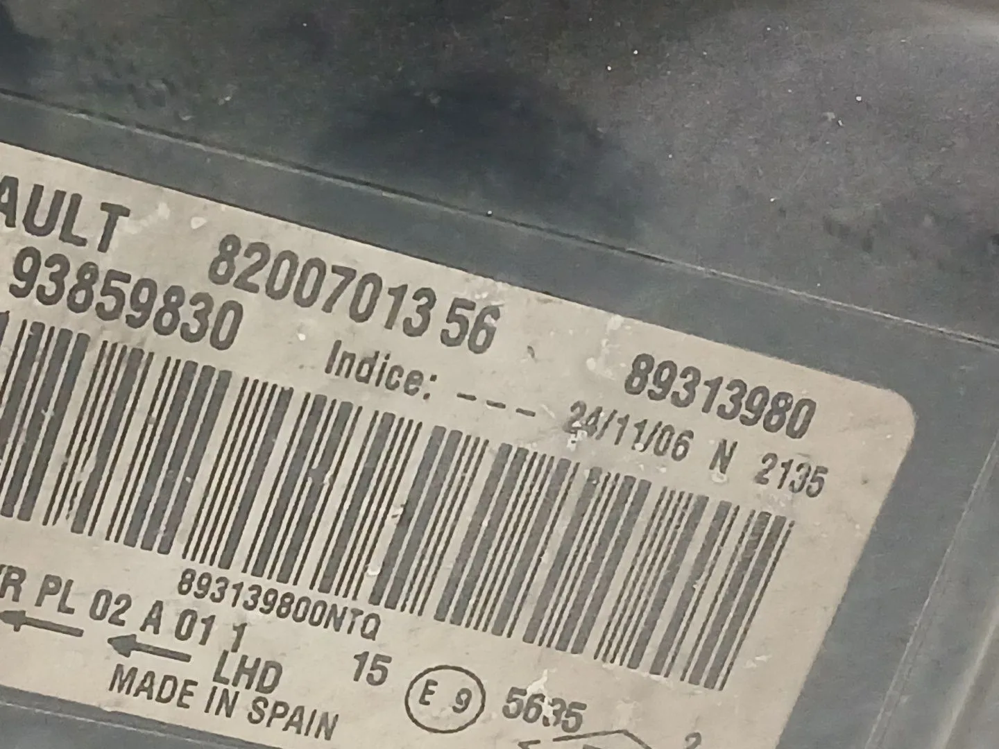 Faro Derecho para Nissan Primastar Furgoneta (X83)