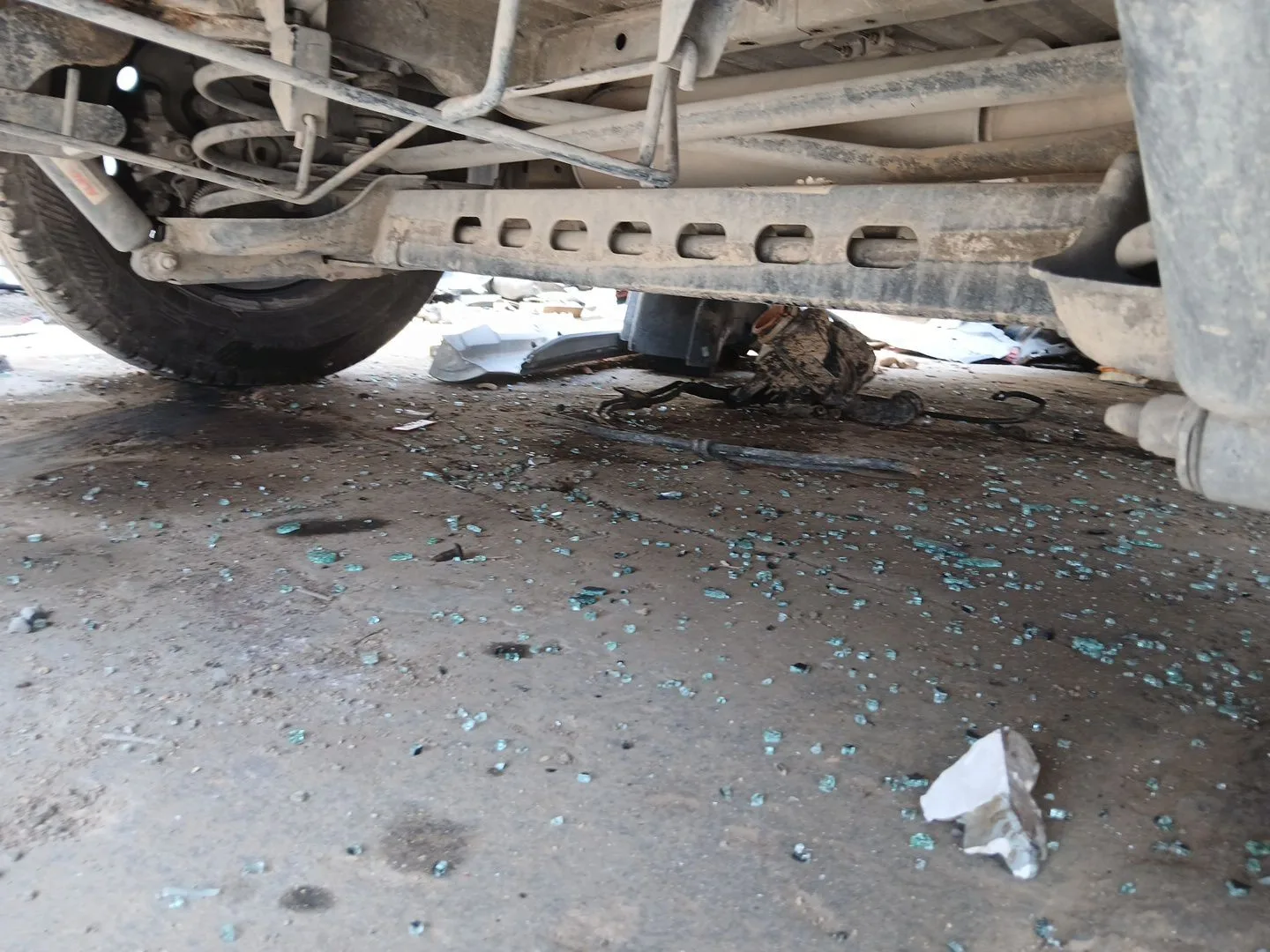 Puente Trasero para Nissan Primastar Furgoneta (X83)
