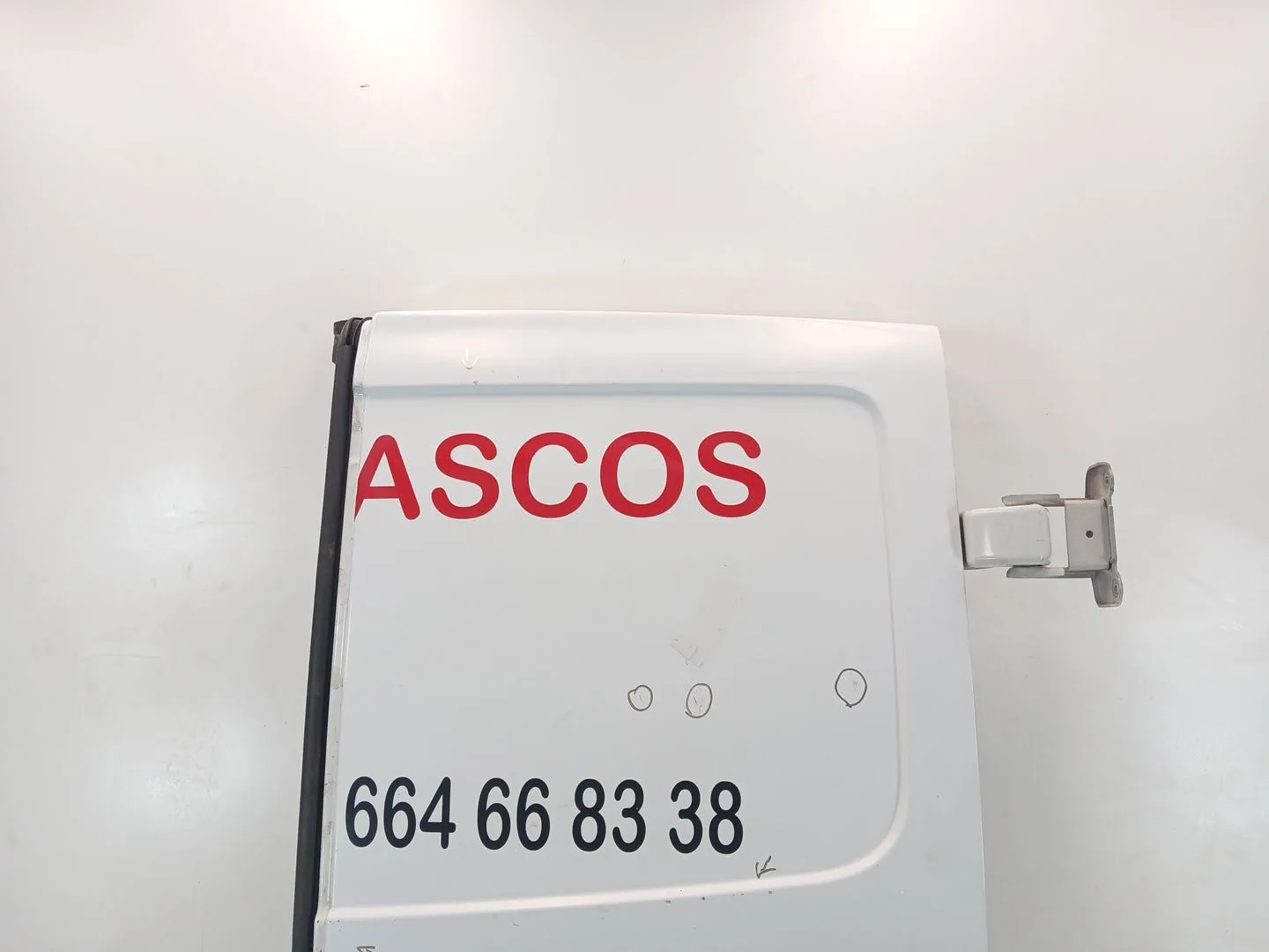 Puerta Trasera Derecha para Nissan Primastar Furgoneta (X83)