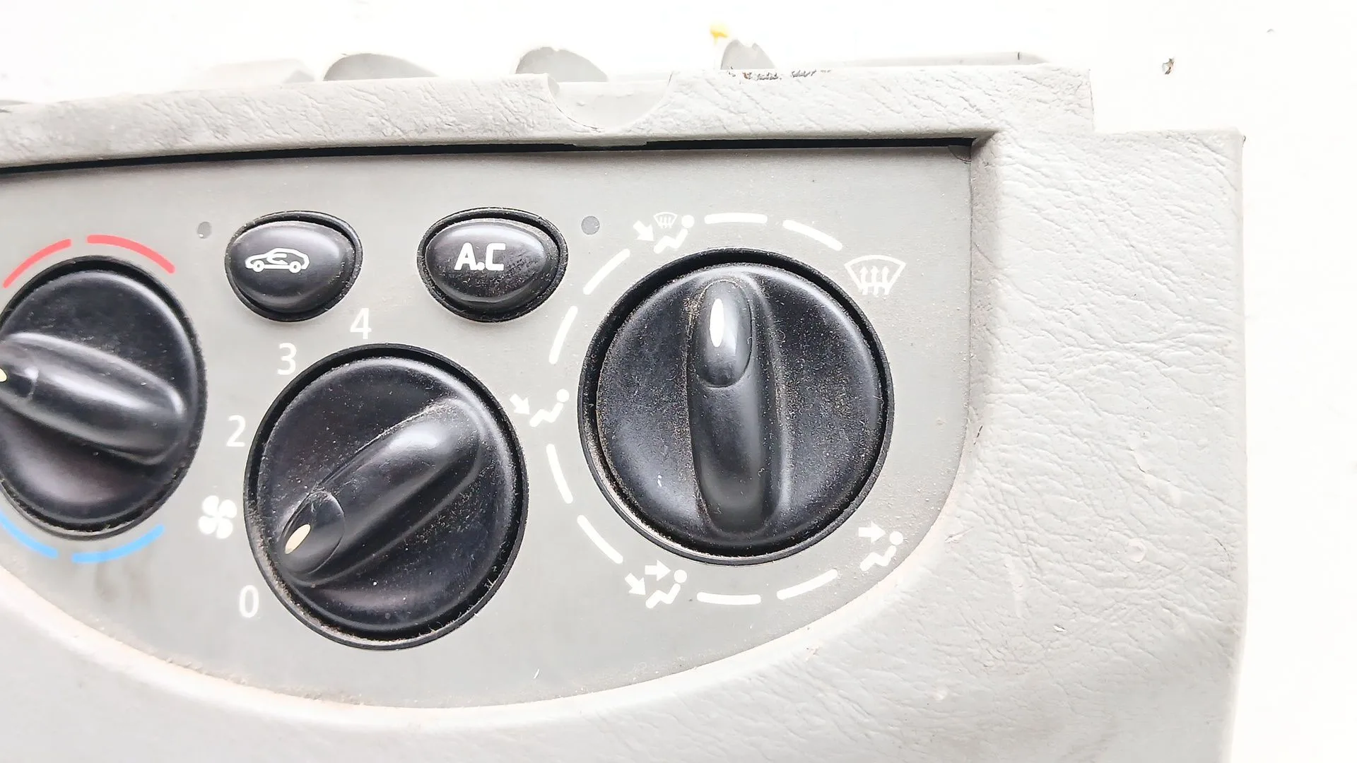 Mando Calefaccion / Aire Acondicionado para Nissan Primastar Furgoneta (X83)